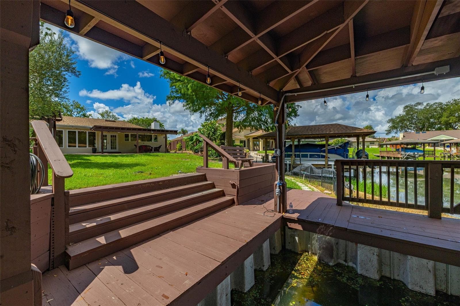 Single Family Residence at 3625 WATERS EDGE DR, BELLE ISLE, photo 50 of 71