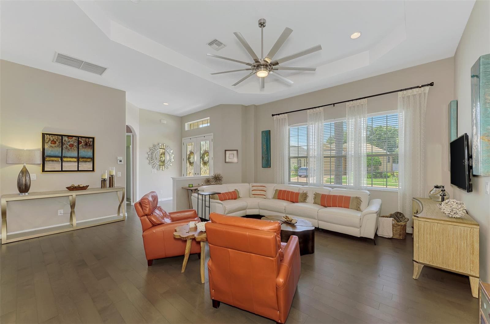 Single Family Residence at 2084 MATTAMY CT, VENICE, photo 10 of 52