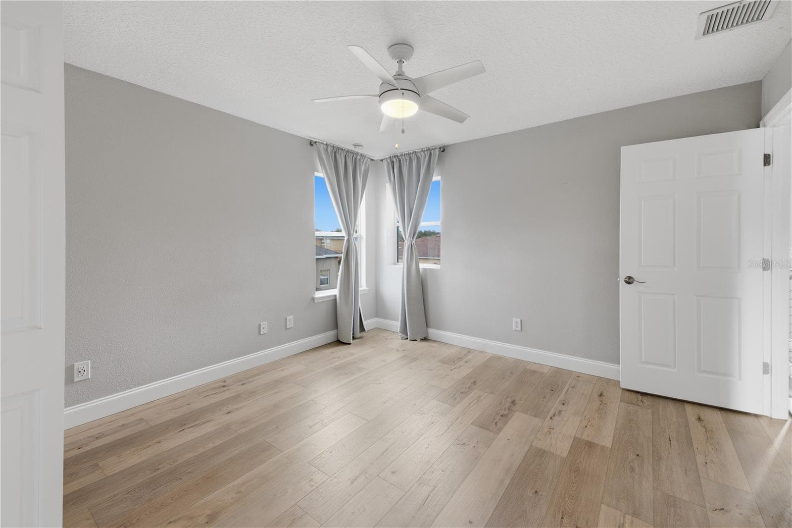 Guest Bedroom - 2nd Floor - 1526 EQUINOX CIR, SANFORD