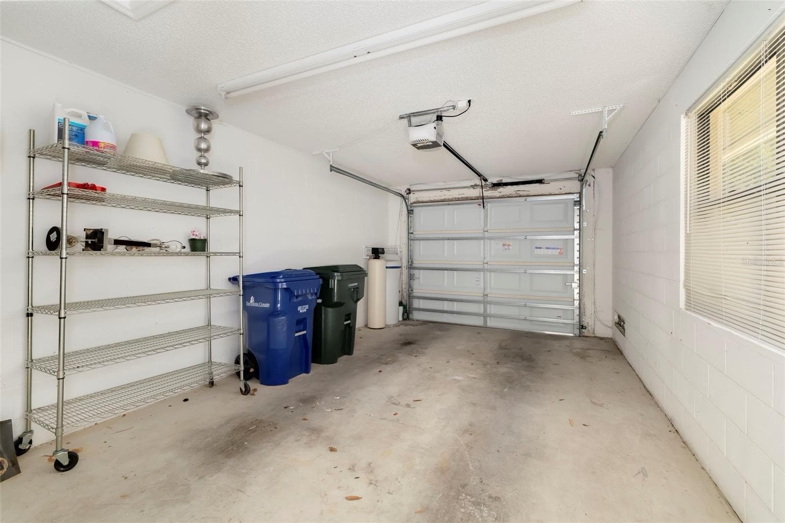 Garage - 1678 STARLING DR #102, SARASOTA