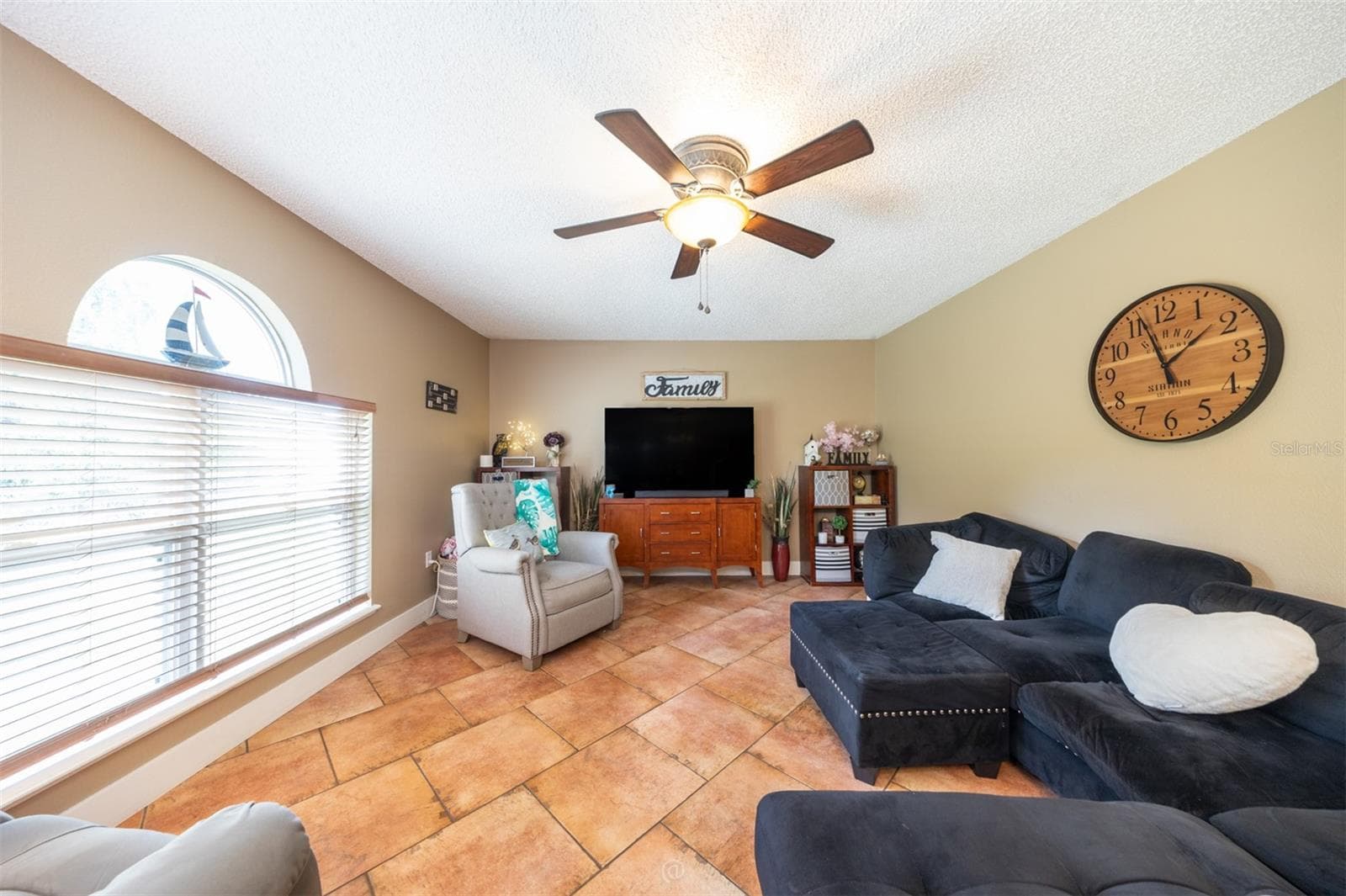 Single Family Residence at 17 PINELL LN, PALM COAST, photo 11 of 36