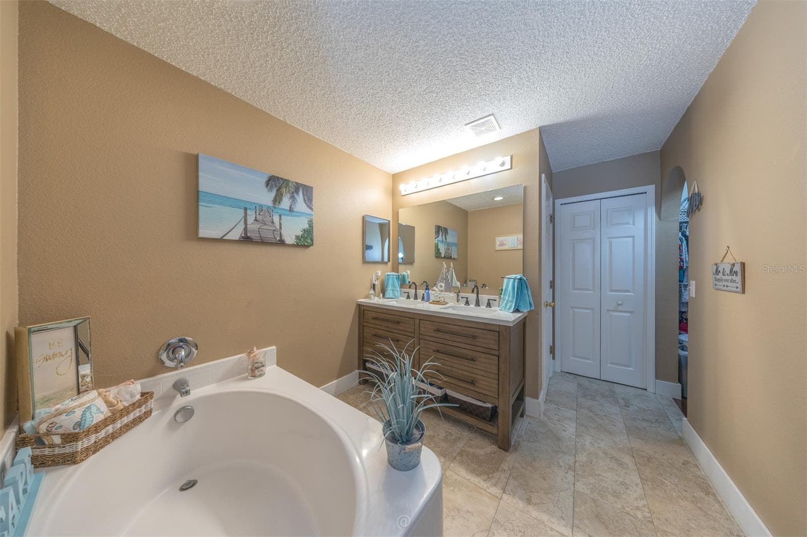 Single Family Residence at 17 PINELL LN, PALM COAST, photo 20 of 36