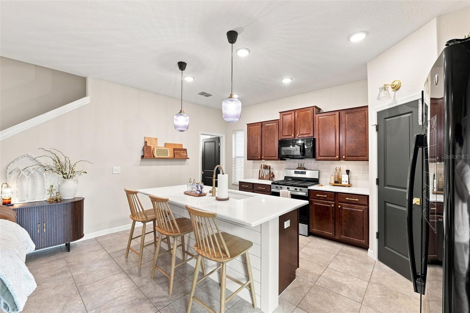 Single Family Residence at 8096 SEAGARDEN LN, LAND O LAKES, photo 15 of 47