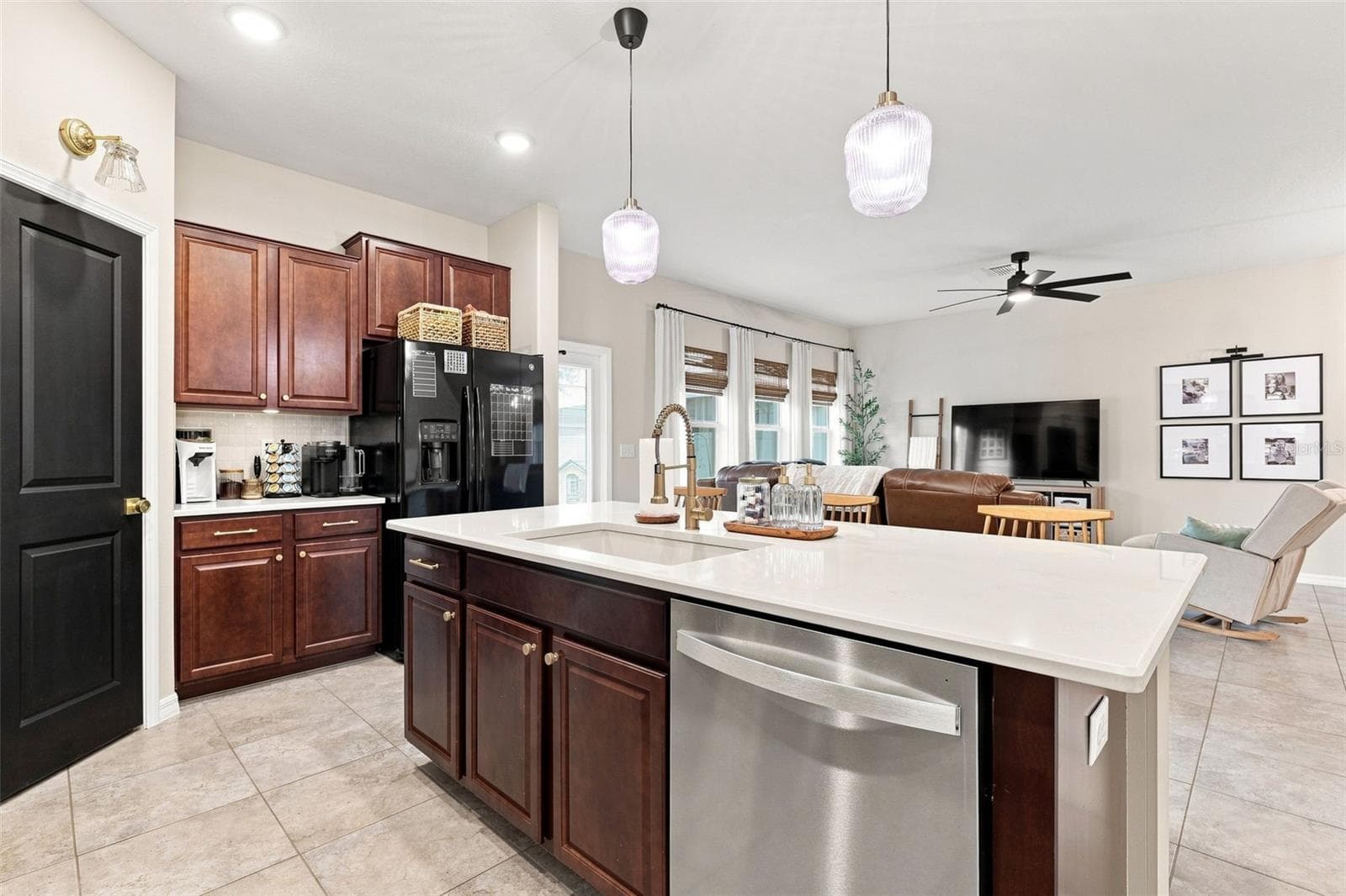 Single Family Residence at 8096 SEAGARDEN LN, LAND O LAKES, photo 16 of 47