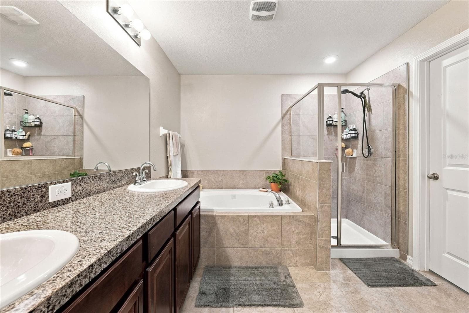 Single Family Residence at 8096 SEAGARDEN LN, LAND O LAKES, photo 31 of 47