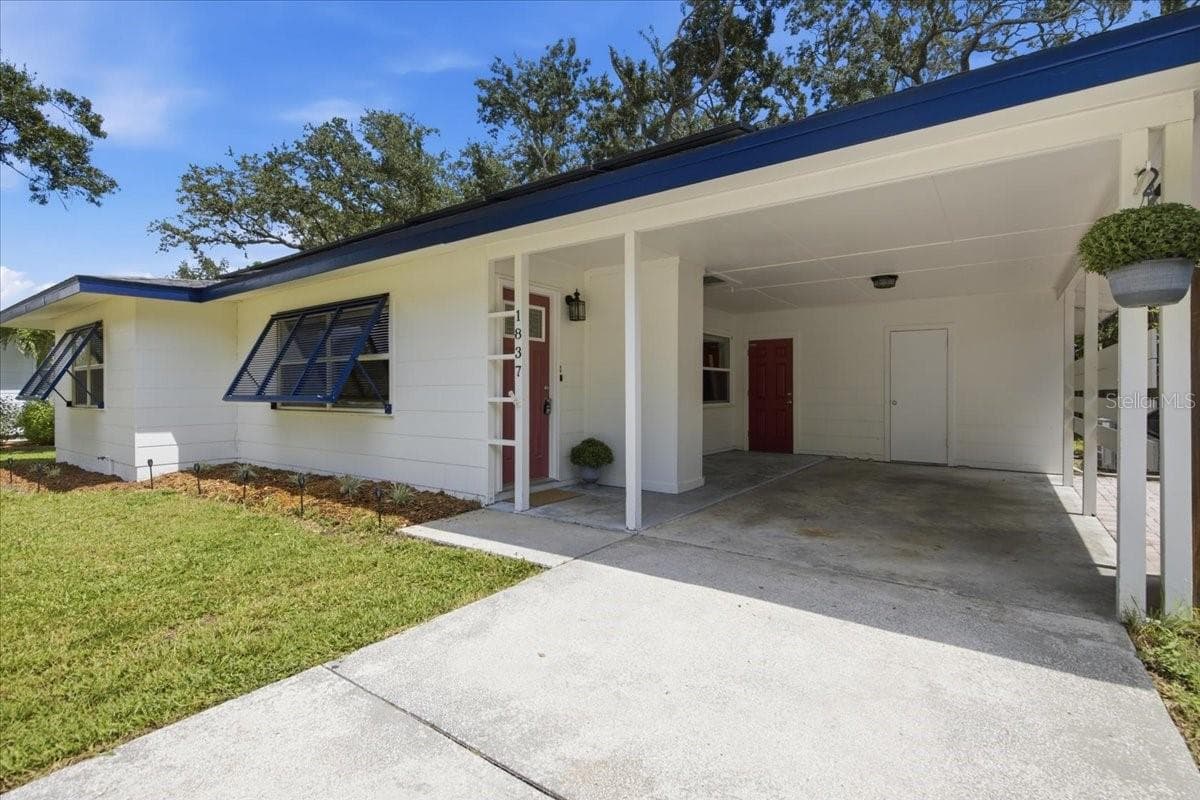 Covered Carport - 1837 PASADENA DR, DUNEDIN