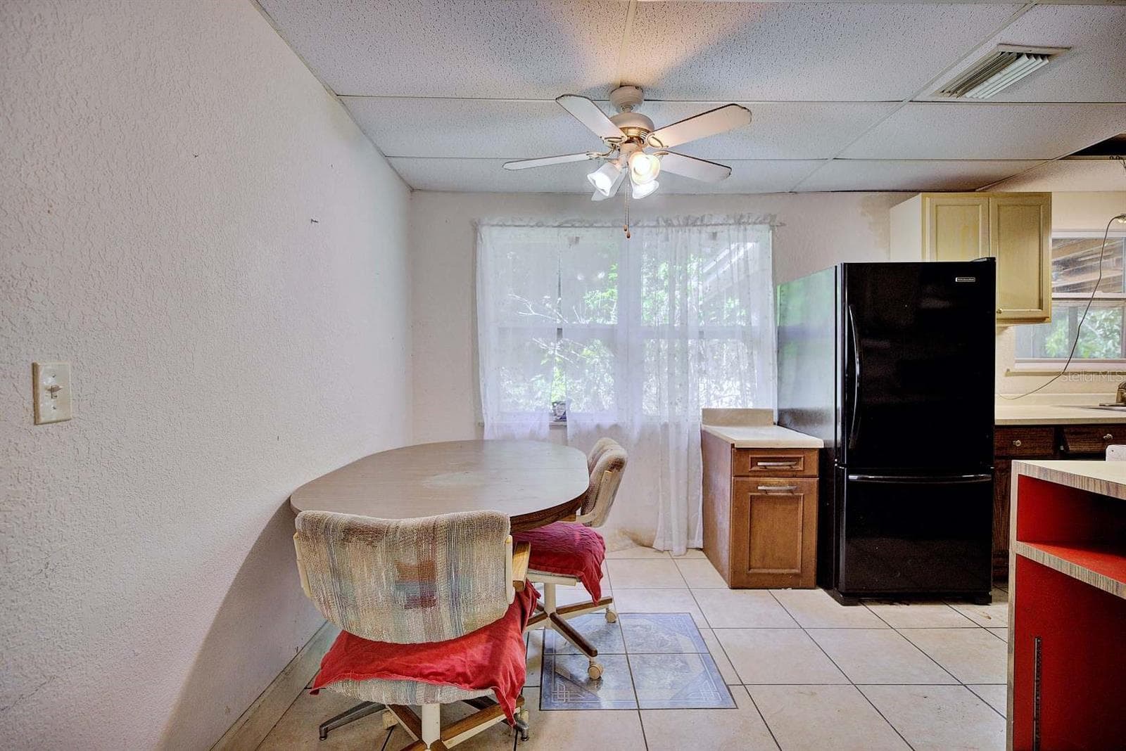 Single Family Residence at 4802 E LA FLAM RD RD, AVON PARK, photo 7 of 31