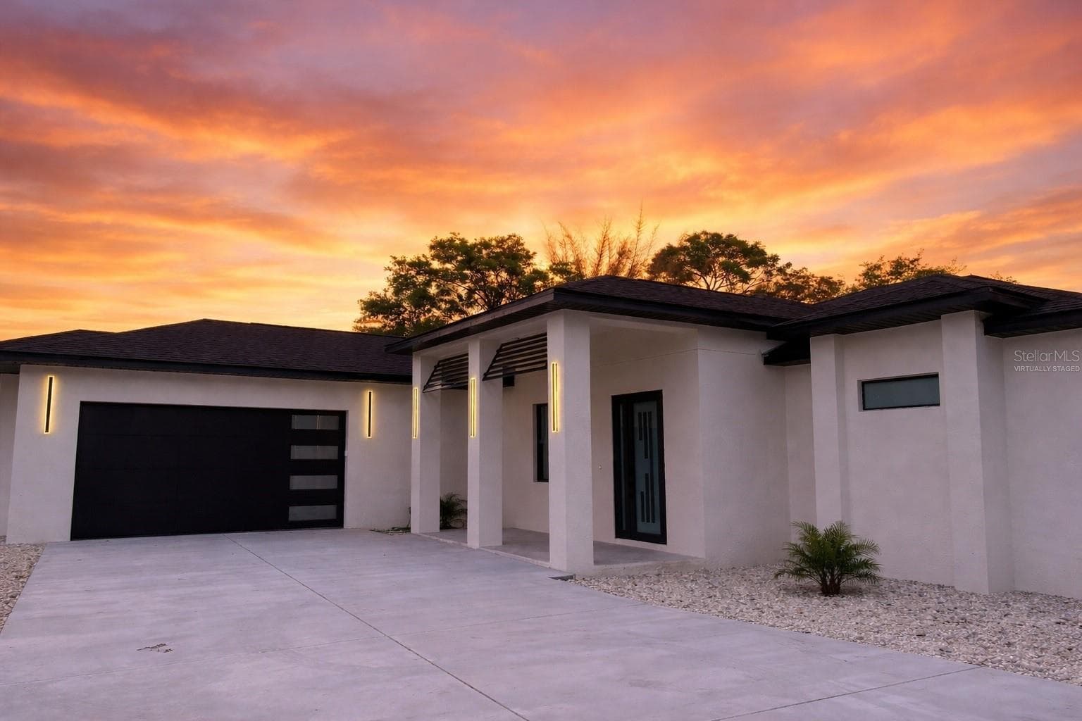 Front Virtually Staged - 4228 FOXWOOD BLVD, WESLEY CHAPEL