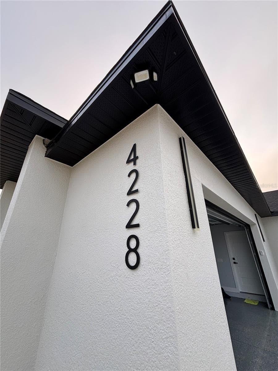 Detail - 4228 FOXWOOD BLVD, WESLEY CHAPEL