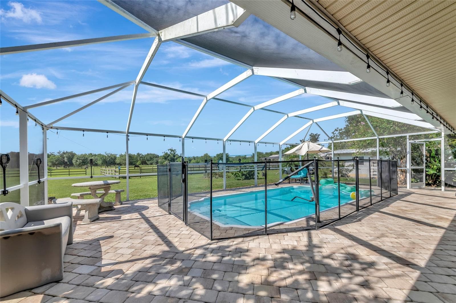 Single Family Residence at 710 MYAKKA RD, SARASOTA, photo 46 of 110