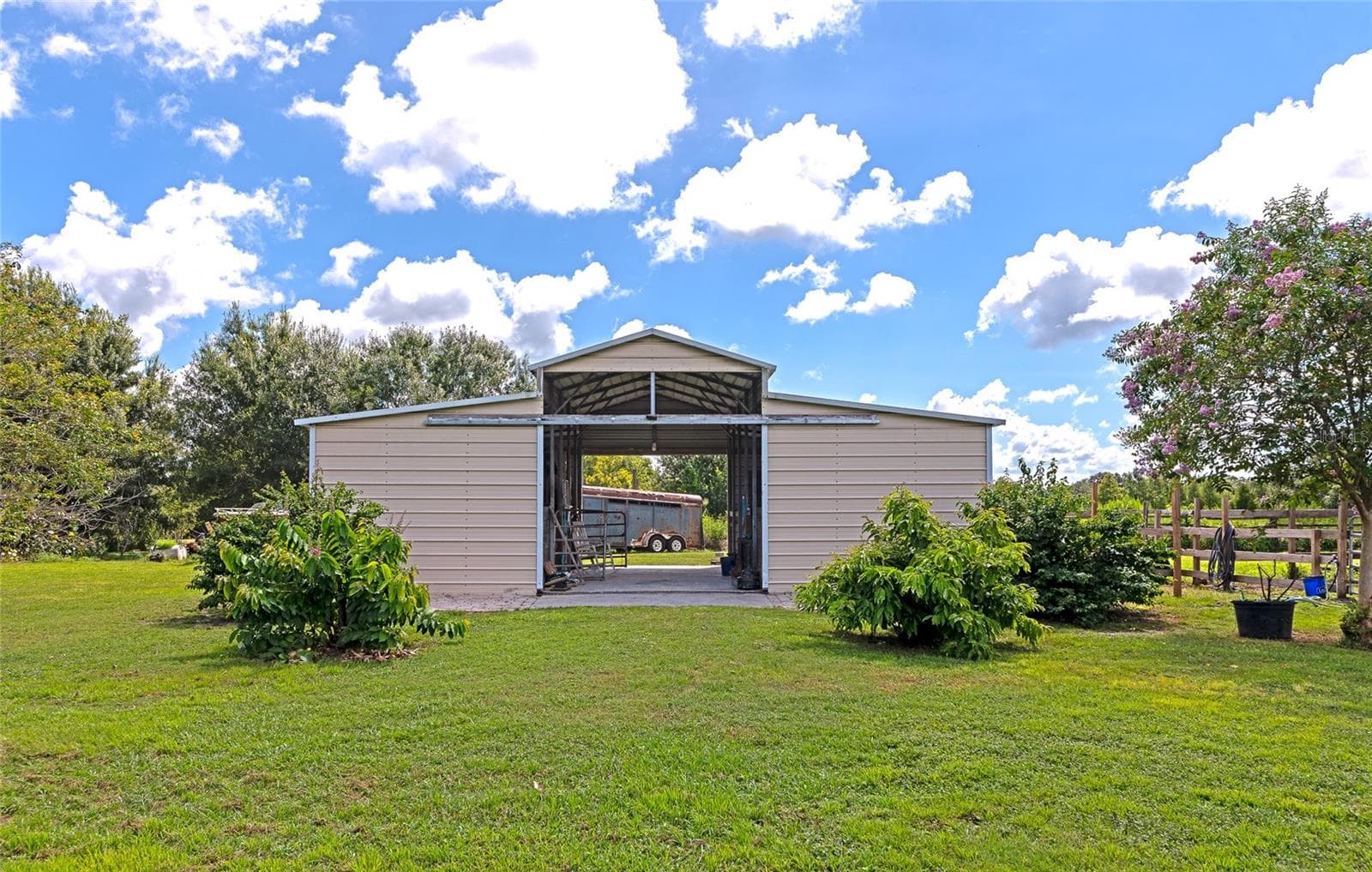 Single Family Residence at 710 MYAKKA RD, SARASOTA, photo 78 of 110