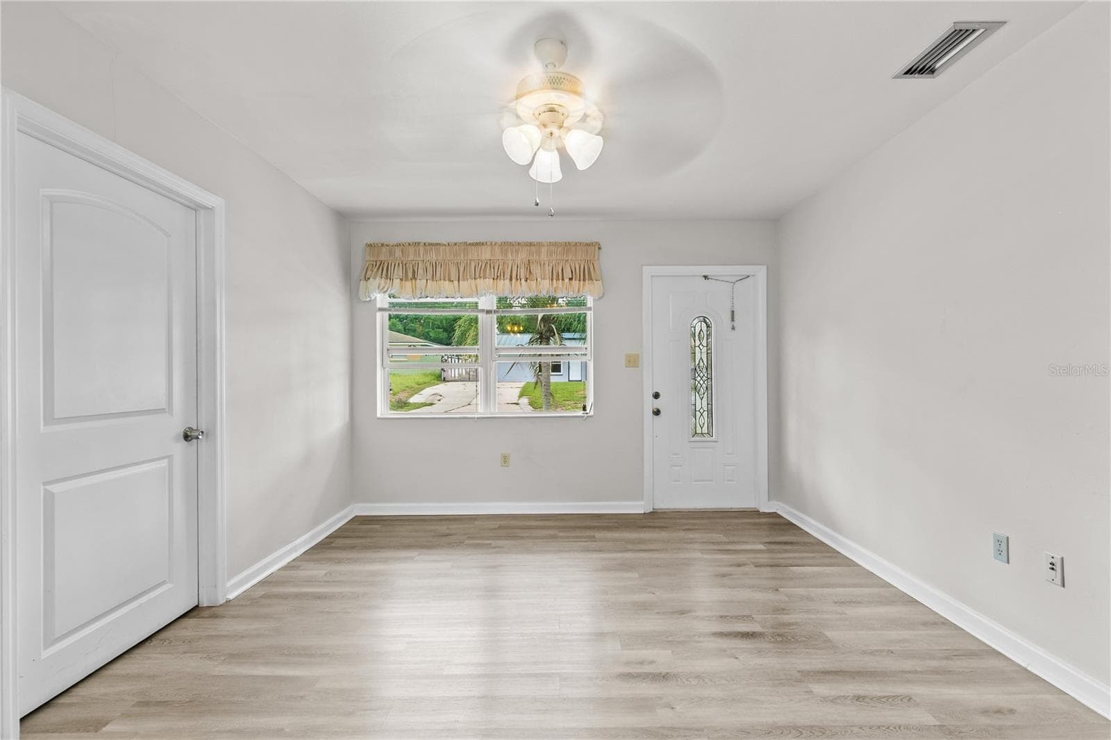 Living Room - 930 ALFORD ST, TITUSVILLE