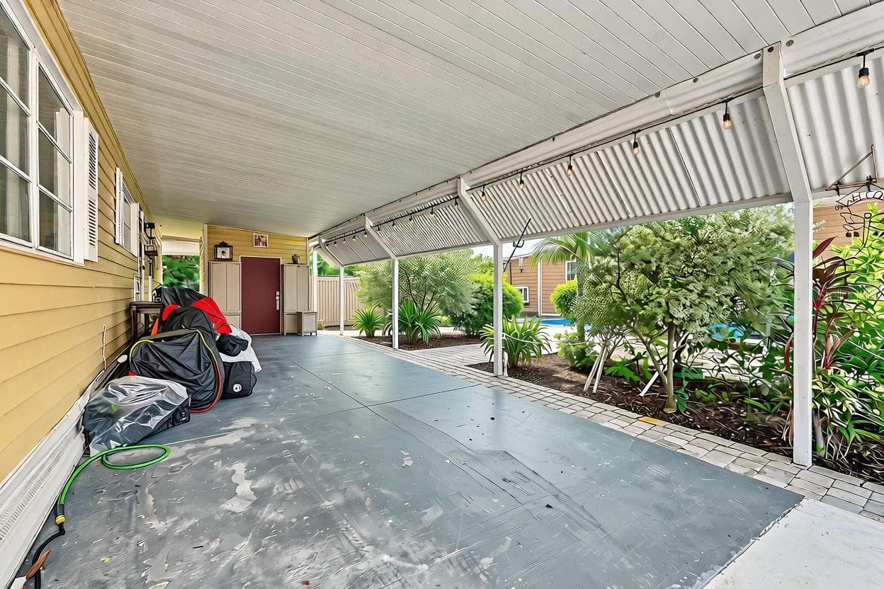 Mobile Home at 18675 US HIGHWAY 19 N #427, CLEARWATER, photo 42 of 45