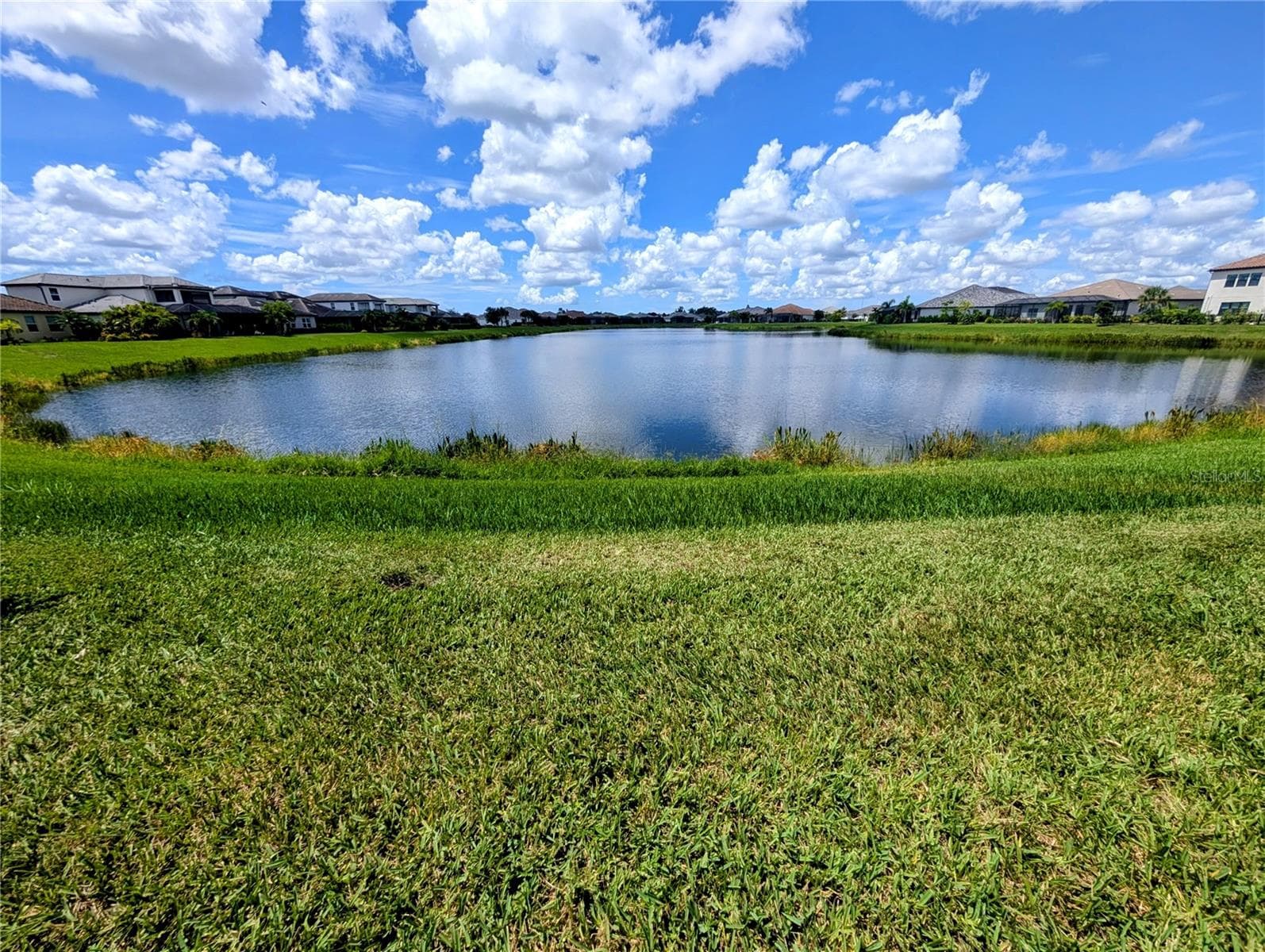 Lake Views - 4844 ANTRIM DR, SARASOTA