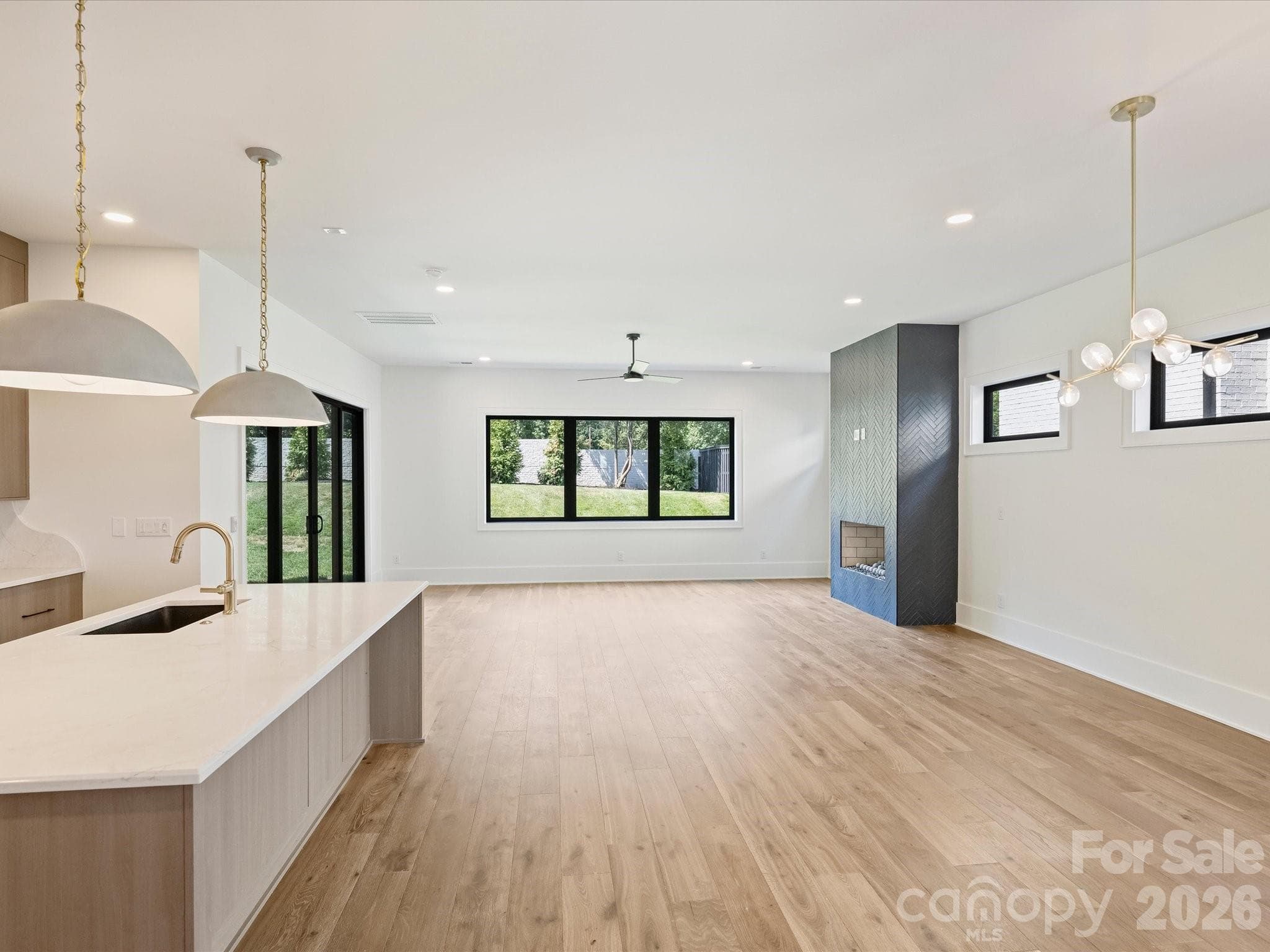 Single Family Residence at Charlotte, photo 12 of 53