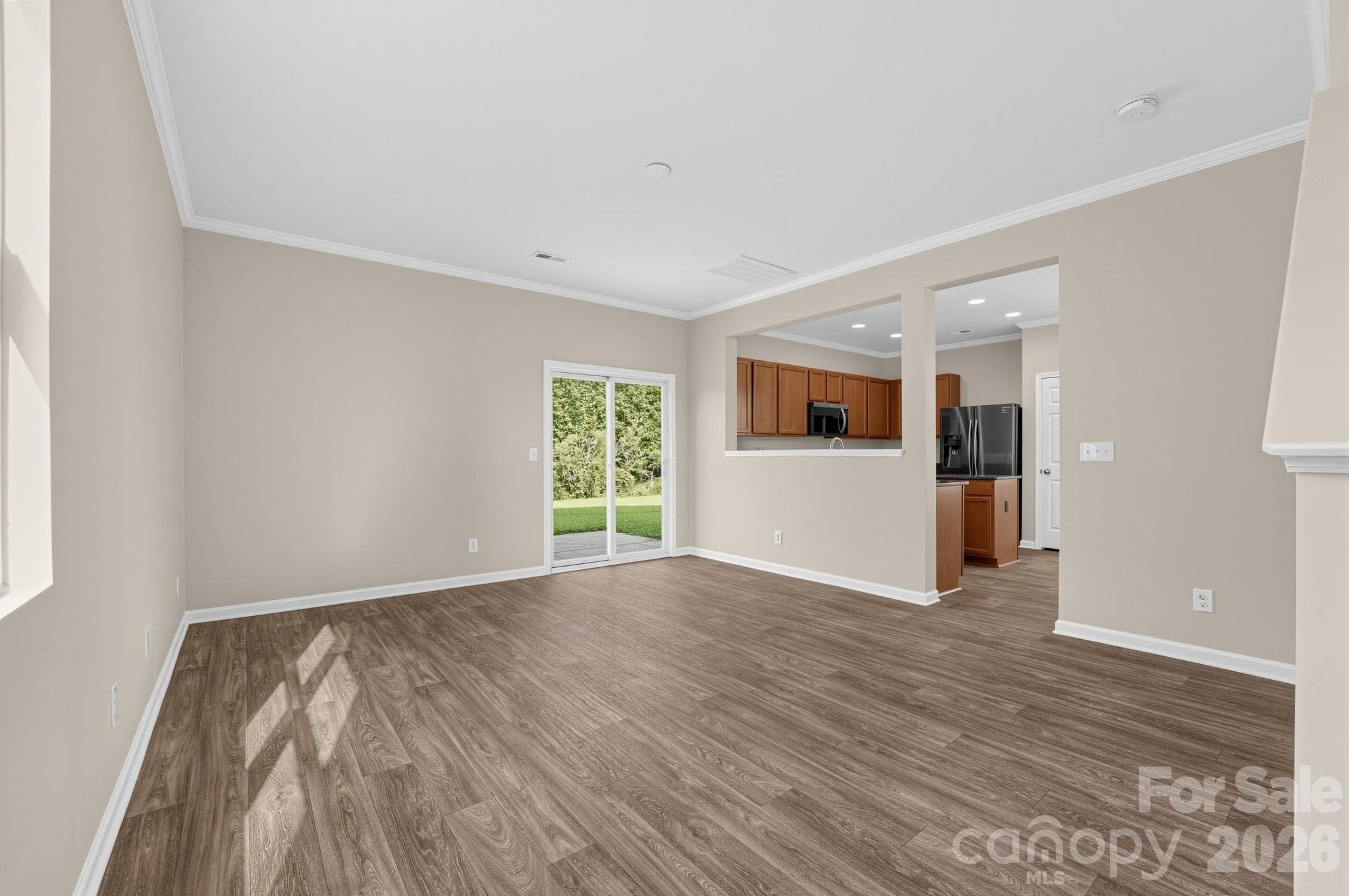 Single Family Residence at 12432 Bending Branch Road, Charlotte, photo 6 of 20