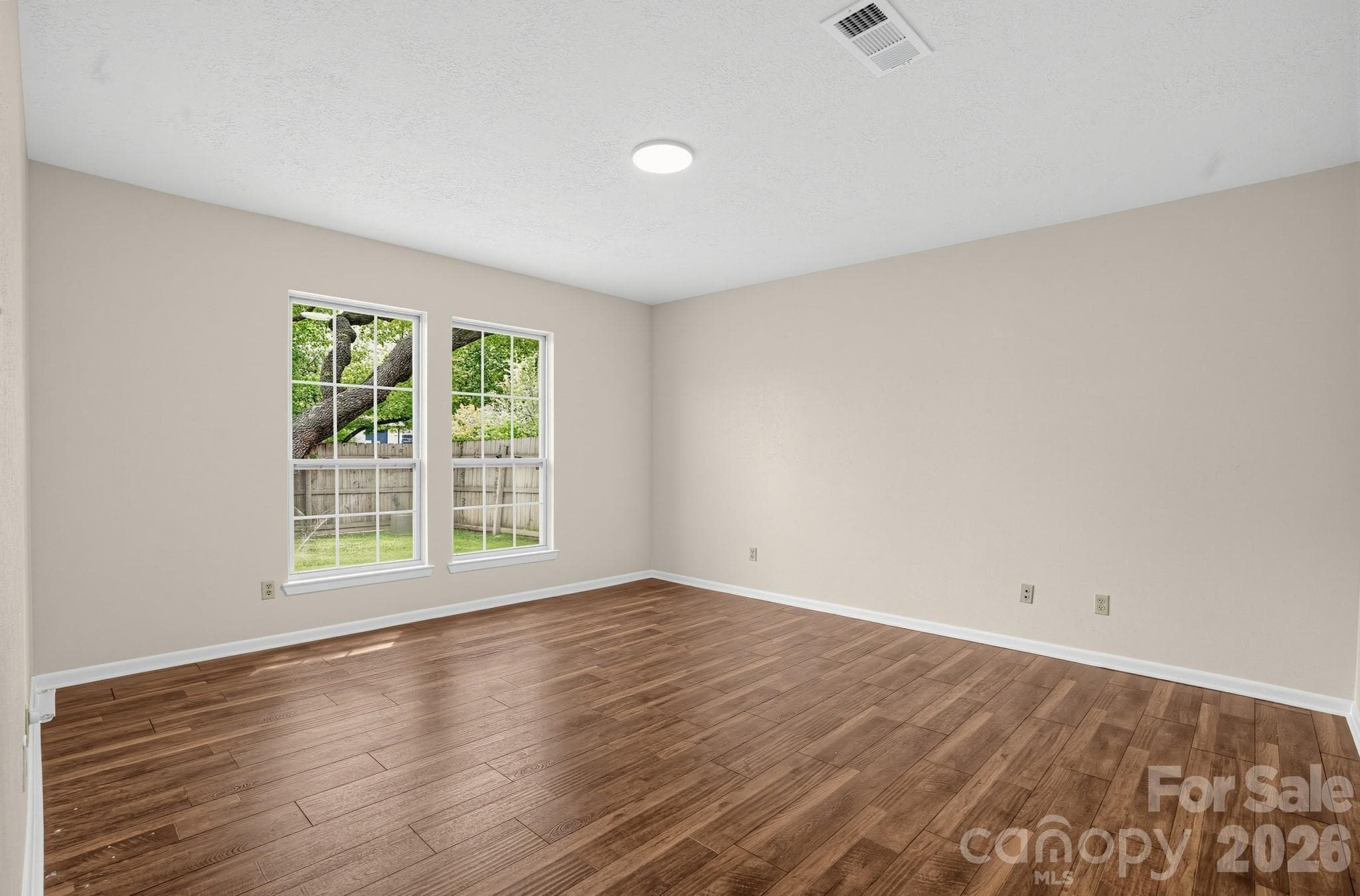 Single Family Residence at 12432 Bending Branch Road, Charlotte, photo 8 of 20