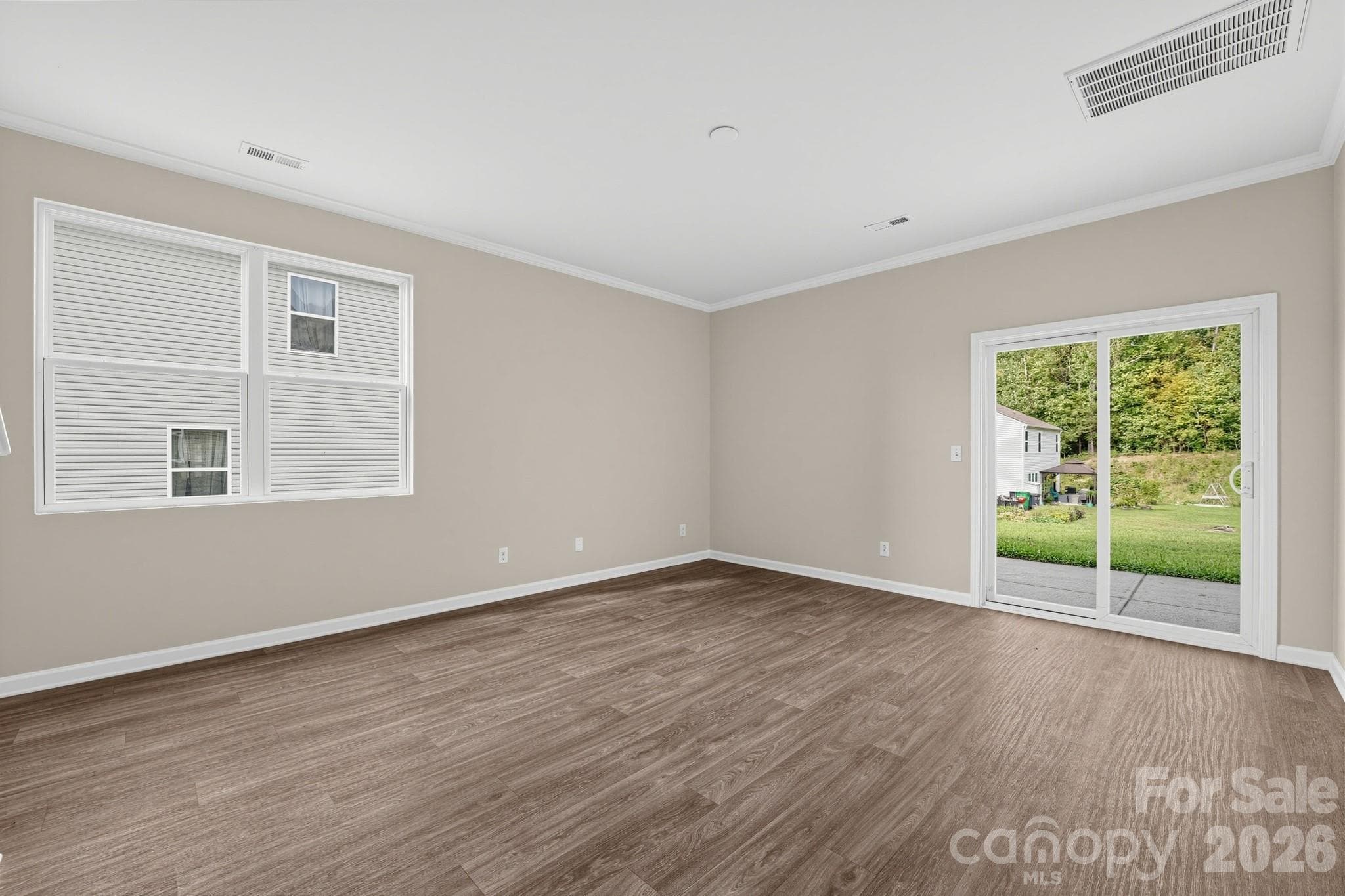 Single Family Residence at 12432 Bending Branch Road, Charlotte, photo 9 of 20