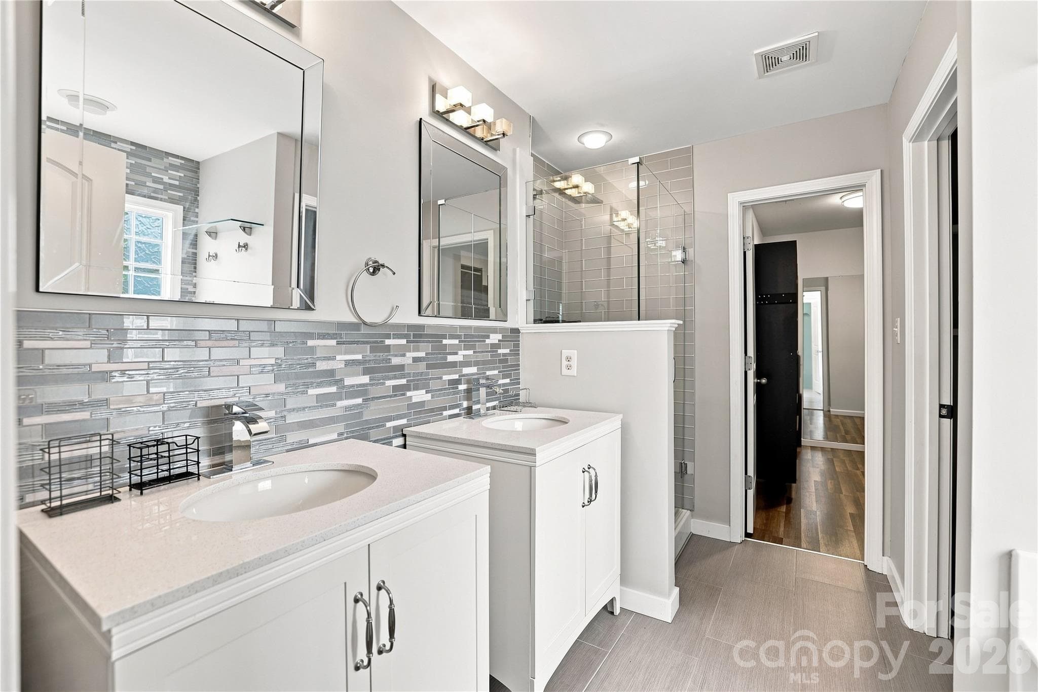 Primary bathroom - 14902 Brotherly Lane, Charlotte