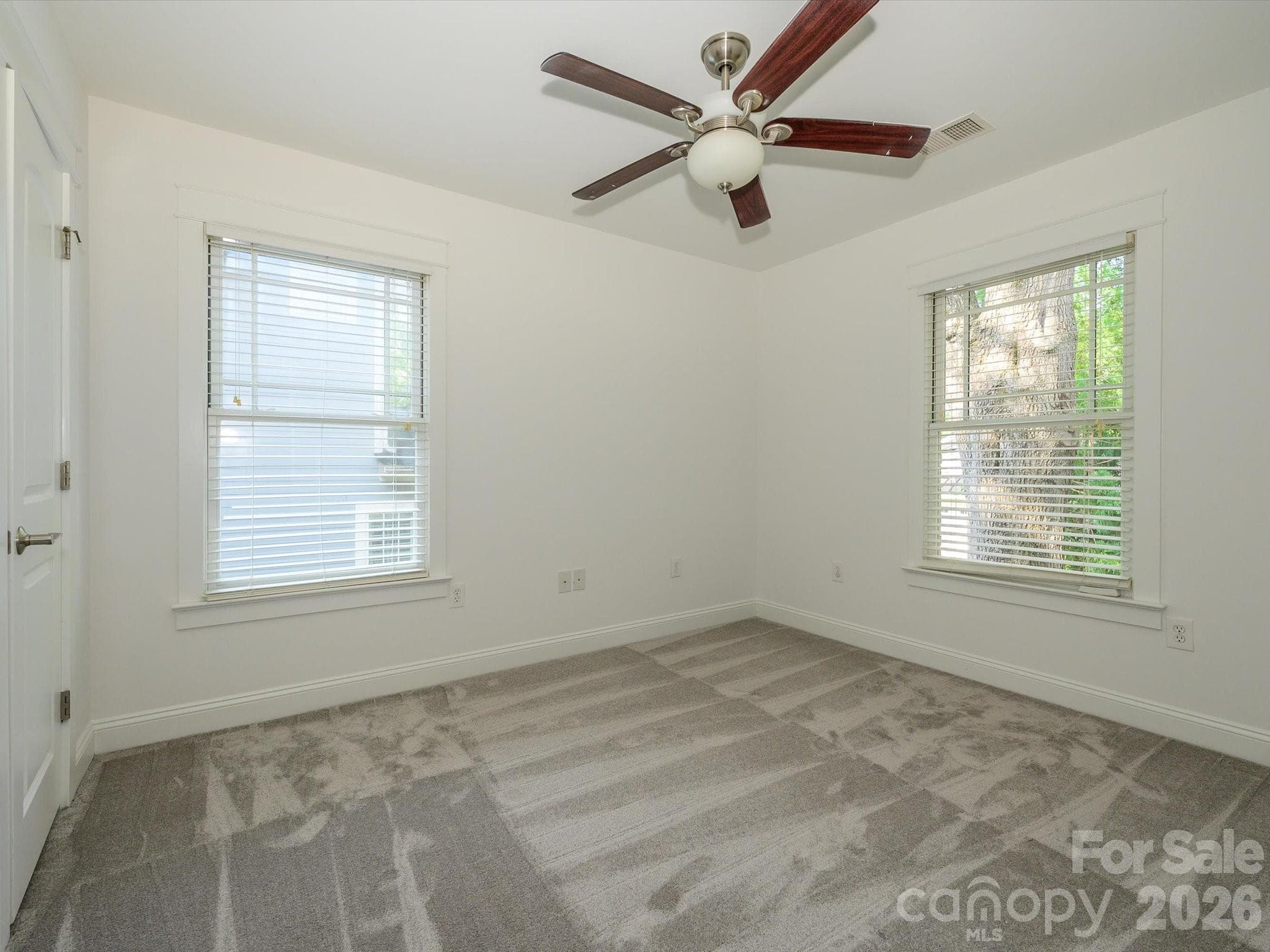 Single Family Residence at 3016 Somerset Drive, Charlotte, photo 34 of 42