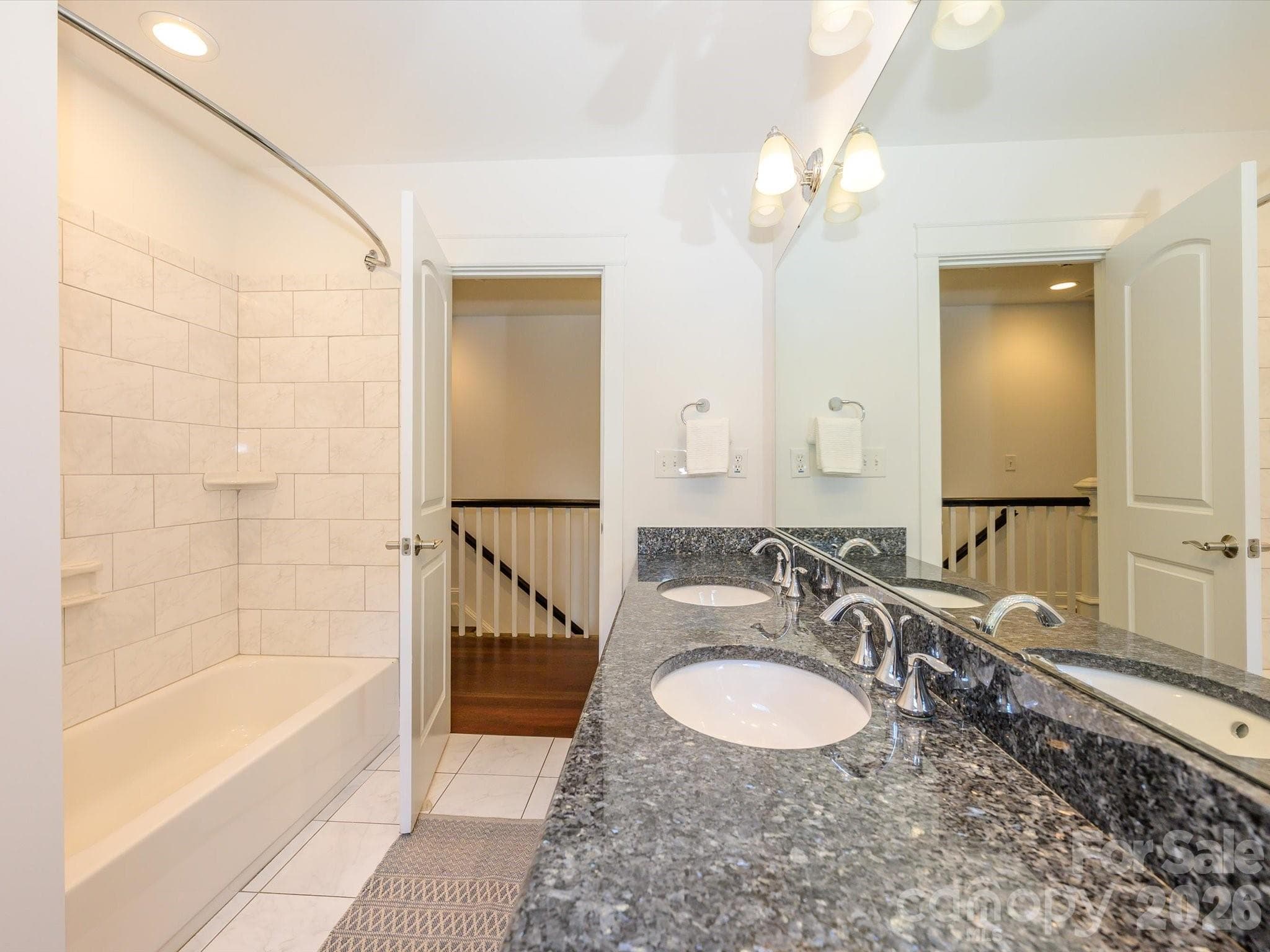 Single Family Residence at 3016 Somerset Drive, Charlotte, photo 35 of 42