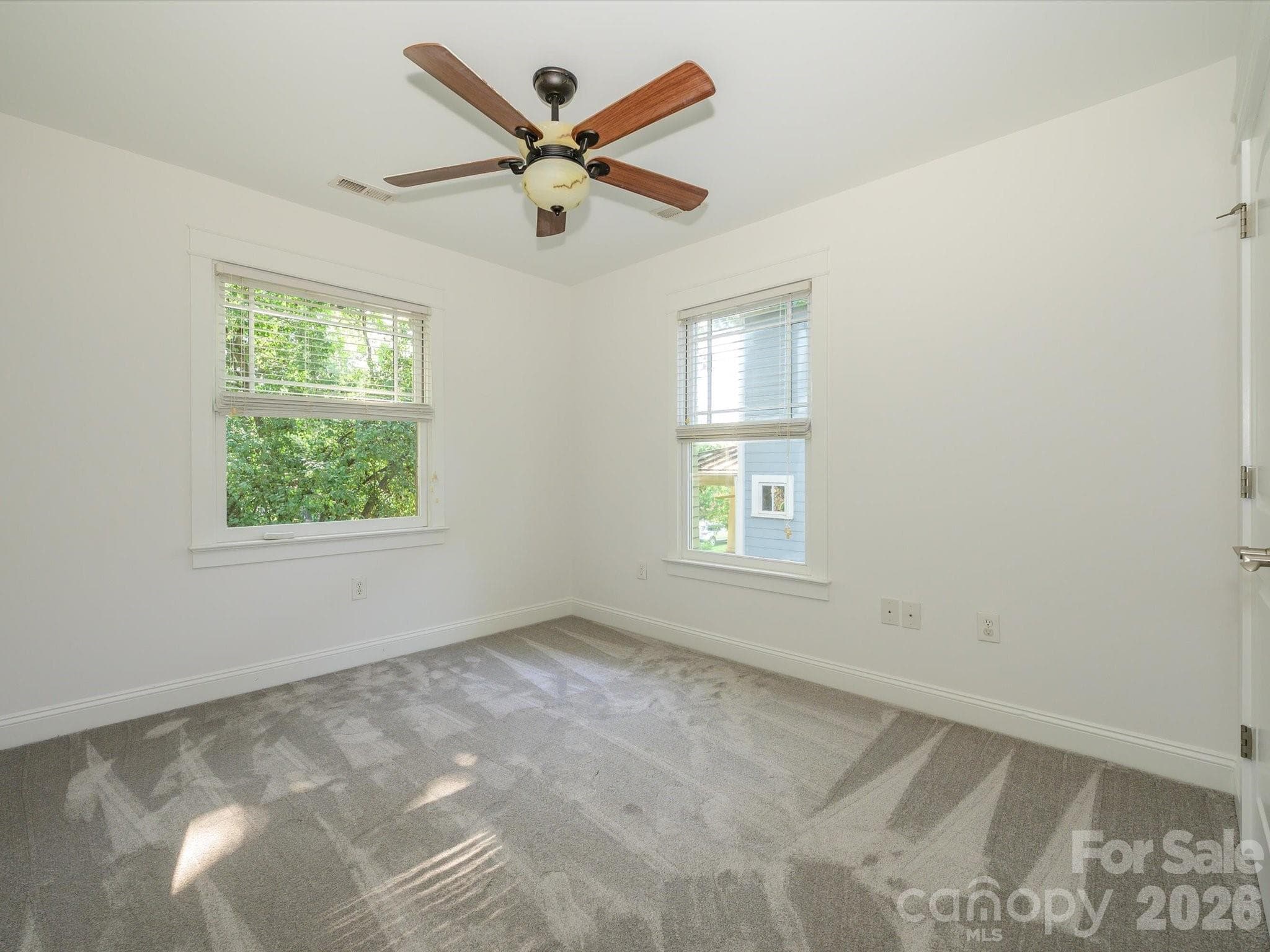 Single Family Residence at 3016 Somerset Drive, Charlotte, photo 36 of 42