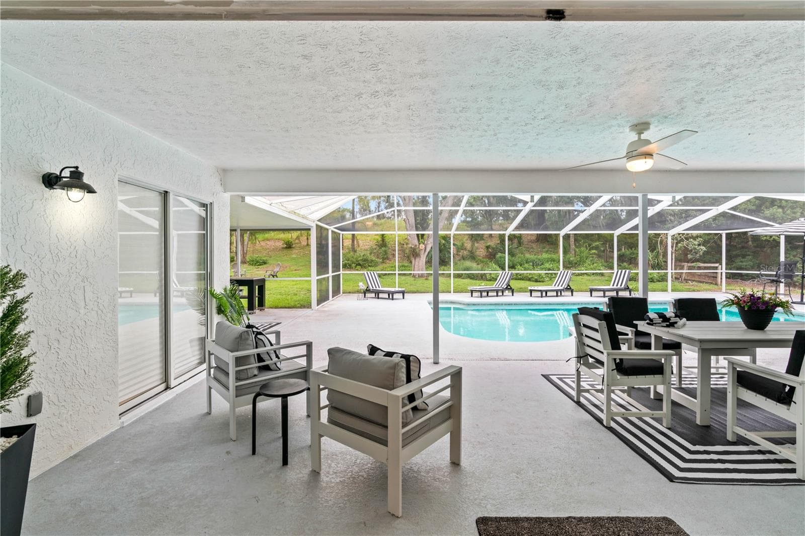 Single Family Residence at 4712 DOVER CLIFF CT, DOVER, photo 27 of 70