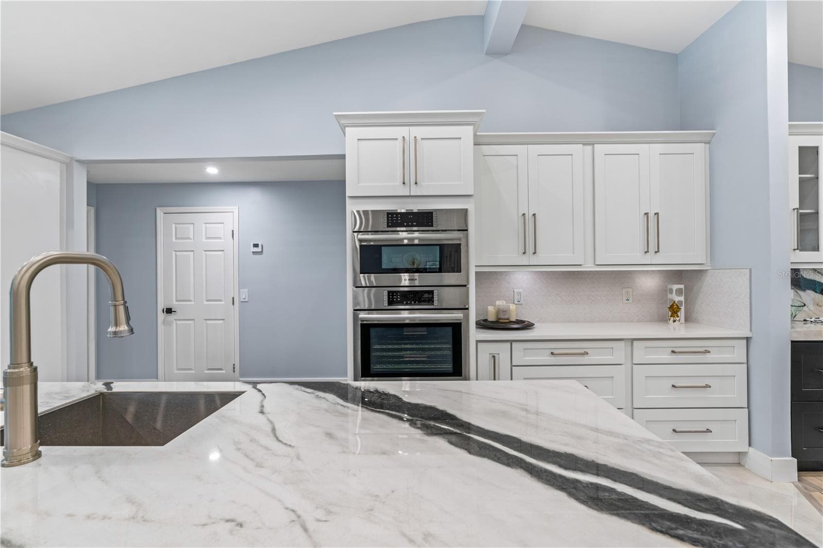 Single Family Residence at 4712 DOVER CLIFF CT, DOVER, photo 49 of 70