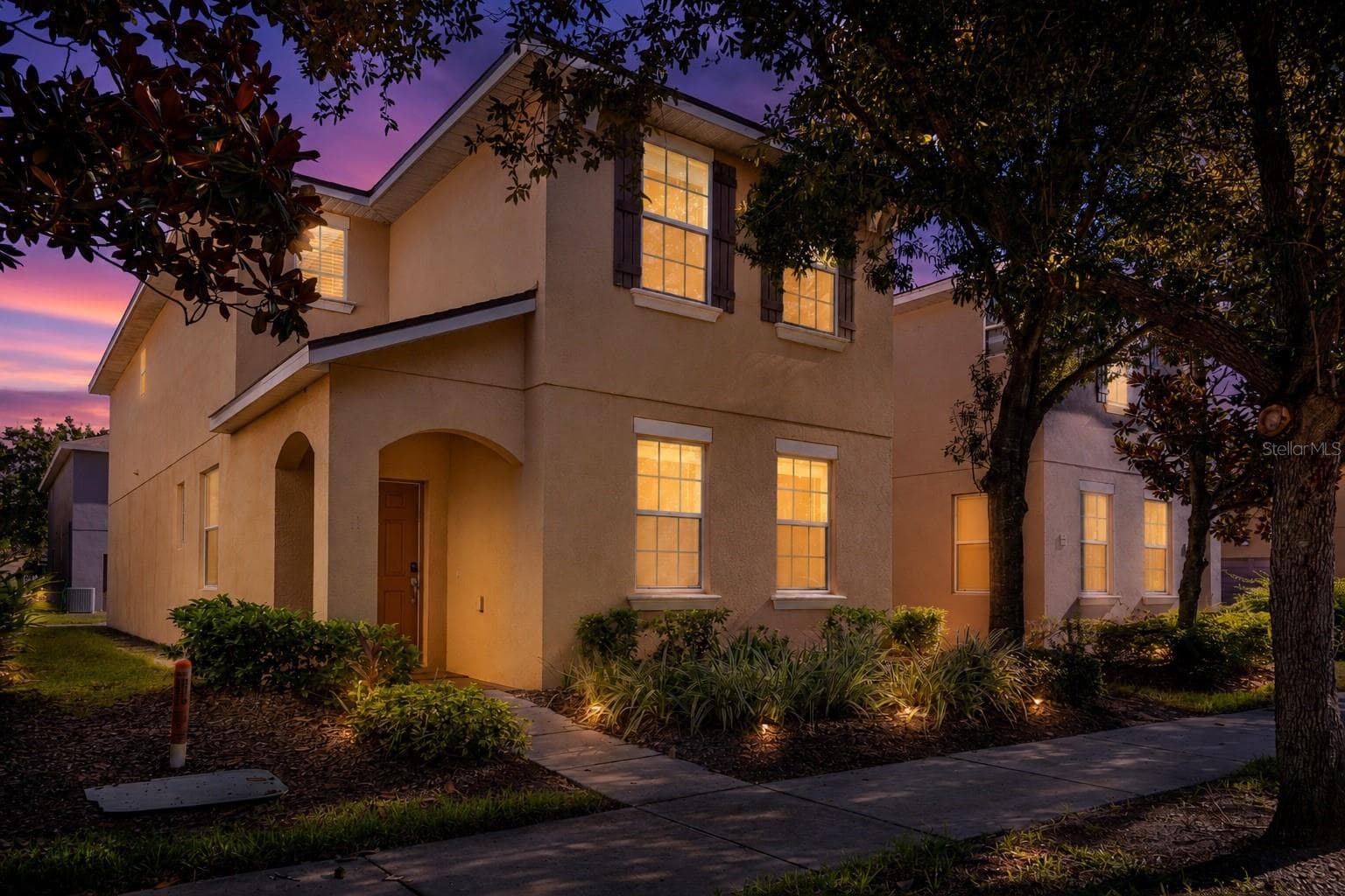Single Family Residence at 9026 SIENNA MOSS LN, RIVERVIEW, photo 2 of 42