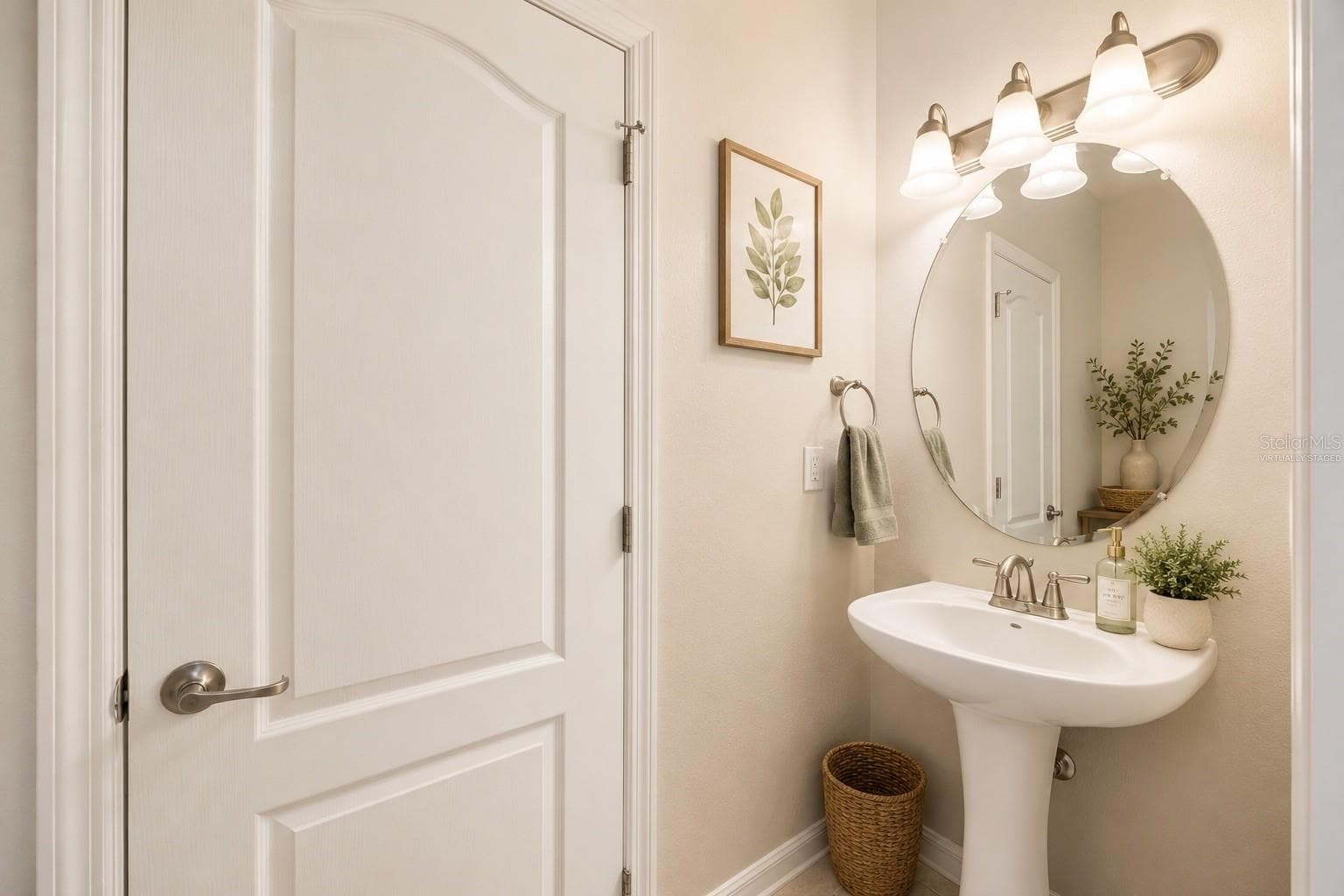 virtually staged - 9026 SIENNA MOSS LN, RIVERVIEW