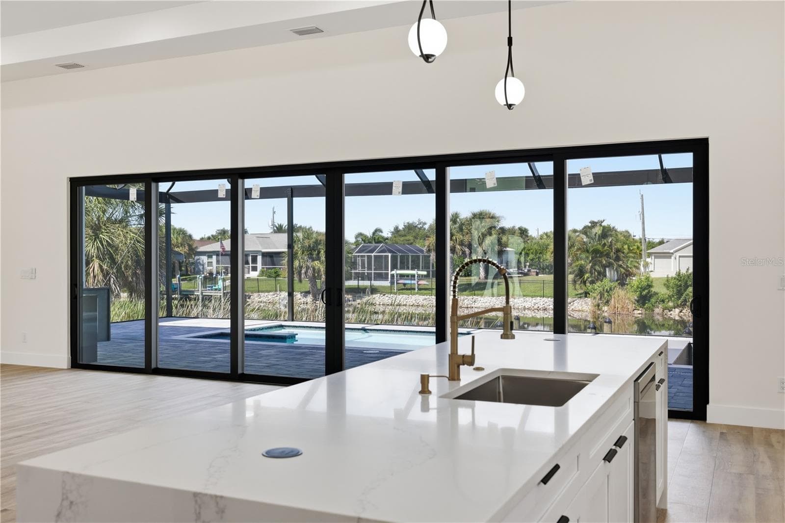 Single Family Residence at 14270 FORT WORTH CIR, PORT CHARLOTTE, photo 13 of 48