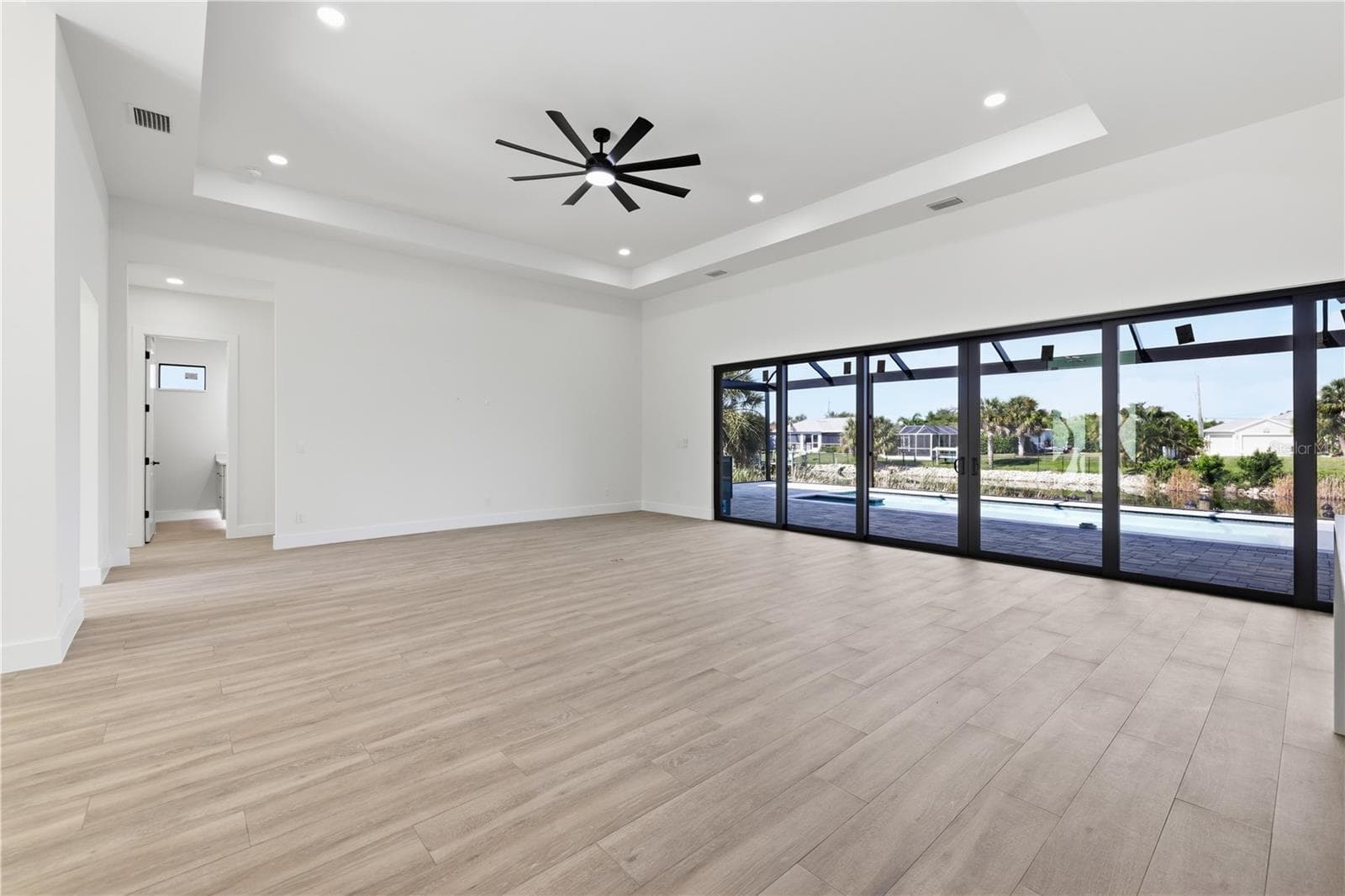 Single Family Residence at 14270 FORT WORTH CIR, PORT CHARLOTTE, photo 21 of 48
