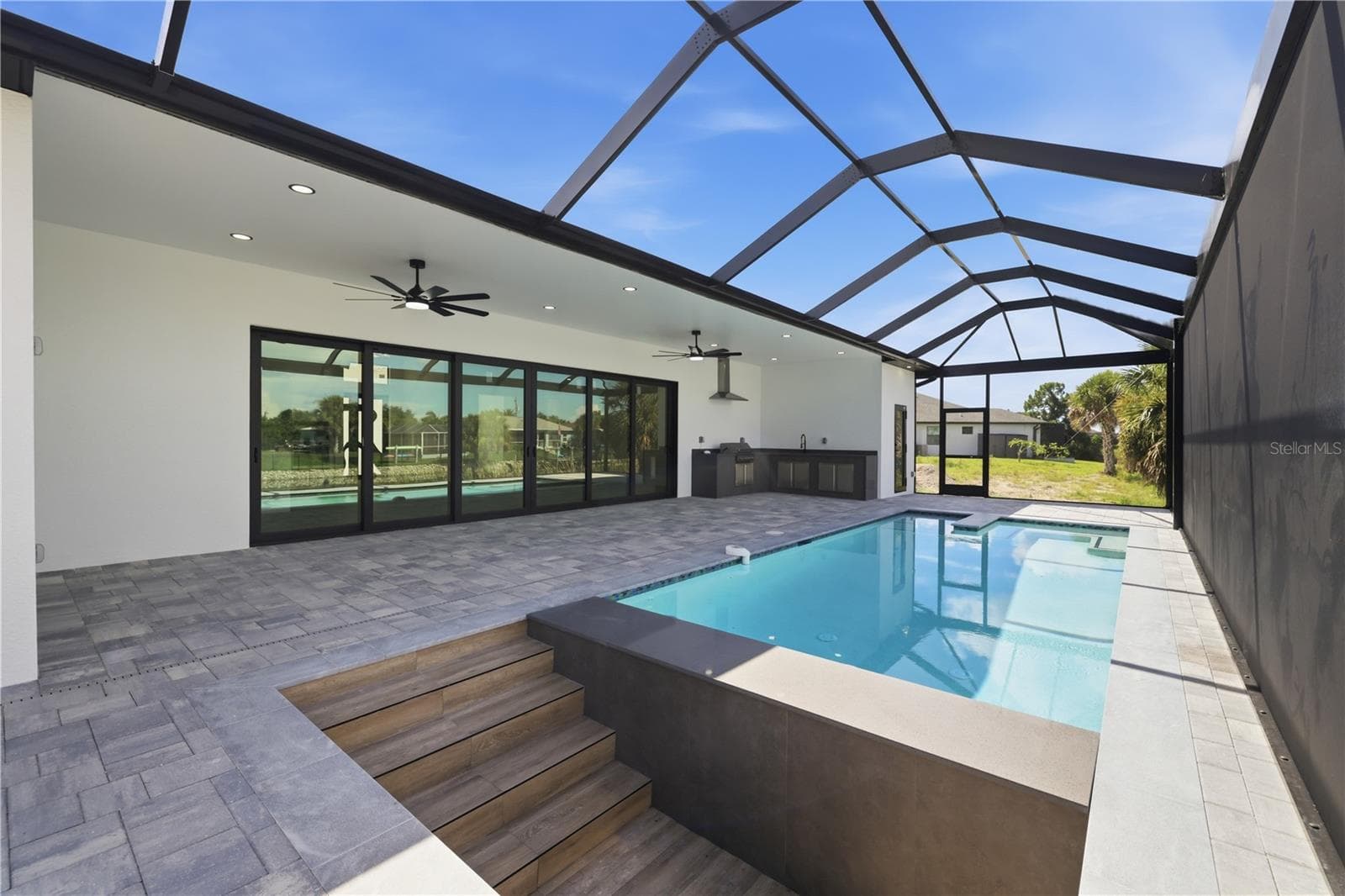 Single Family Residence at 14270 FORT WORTH CIR, PORT CHARLOTTE, photo 37 of 48
