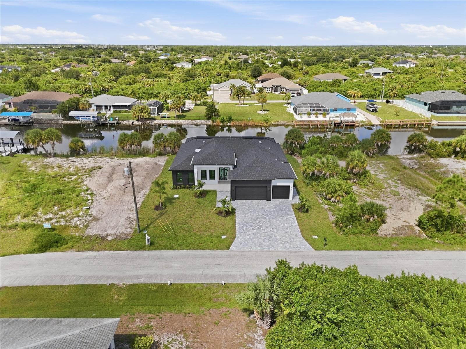 Single Family Residence at 14270 FORT WORTH CIR, PORT CHARLOTTE, photo 43 of 48