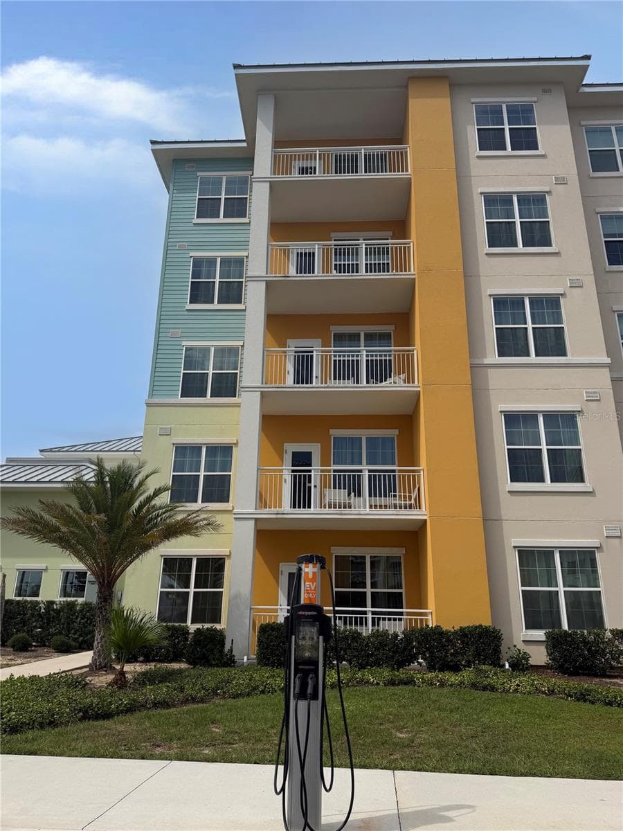 Condo - Hotel at 3151 SUNSET WALK DR #116, KISSIMMEE, photo 3 of 26