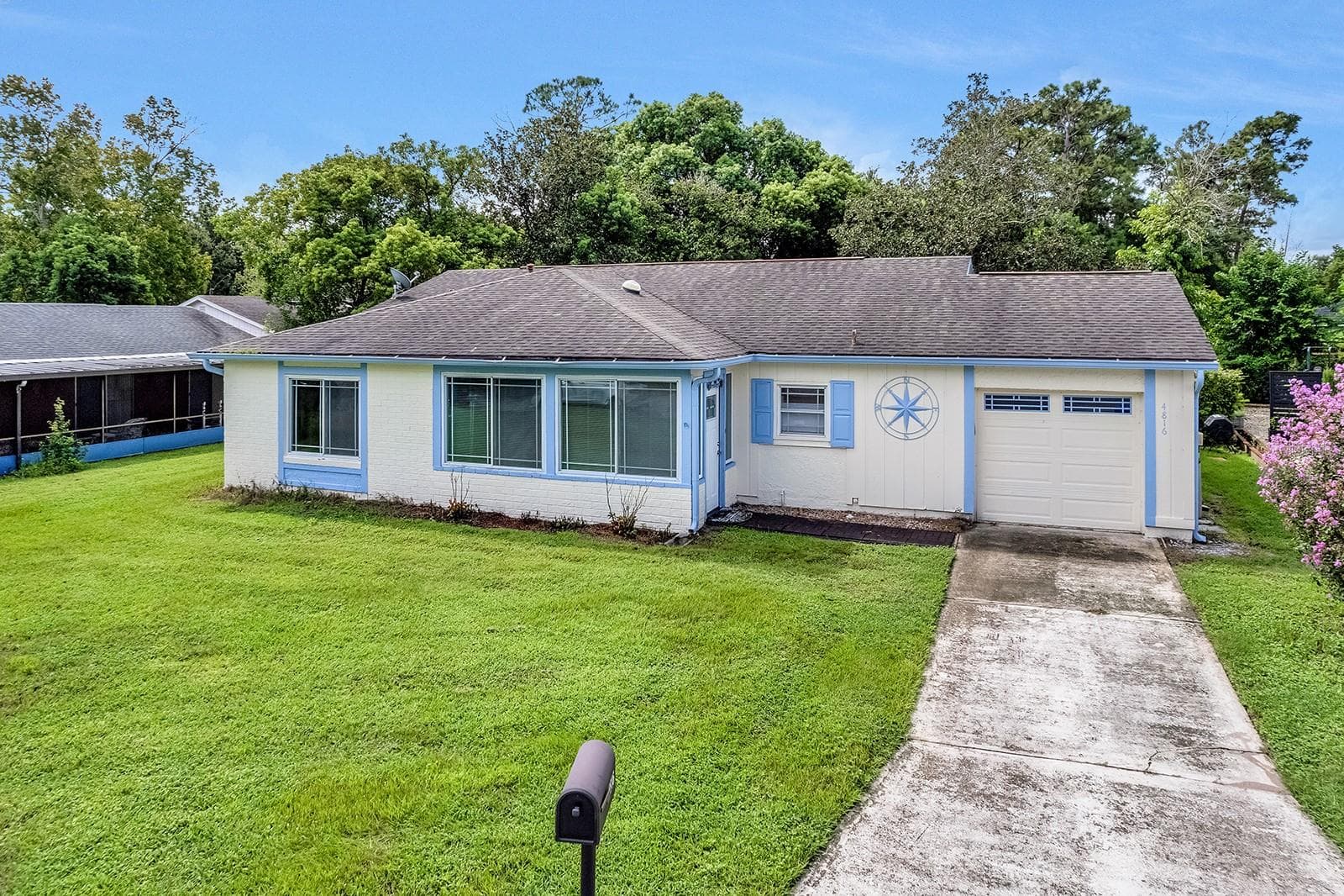 Single Family Residence at 4816 GARDENBROOK LN, ORLANDO, photo 2 of 37