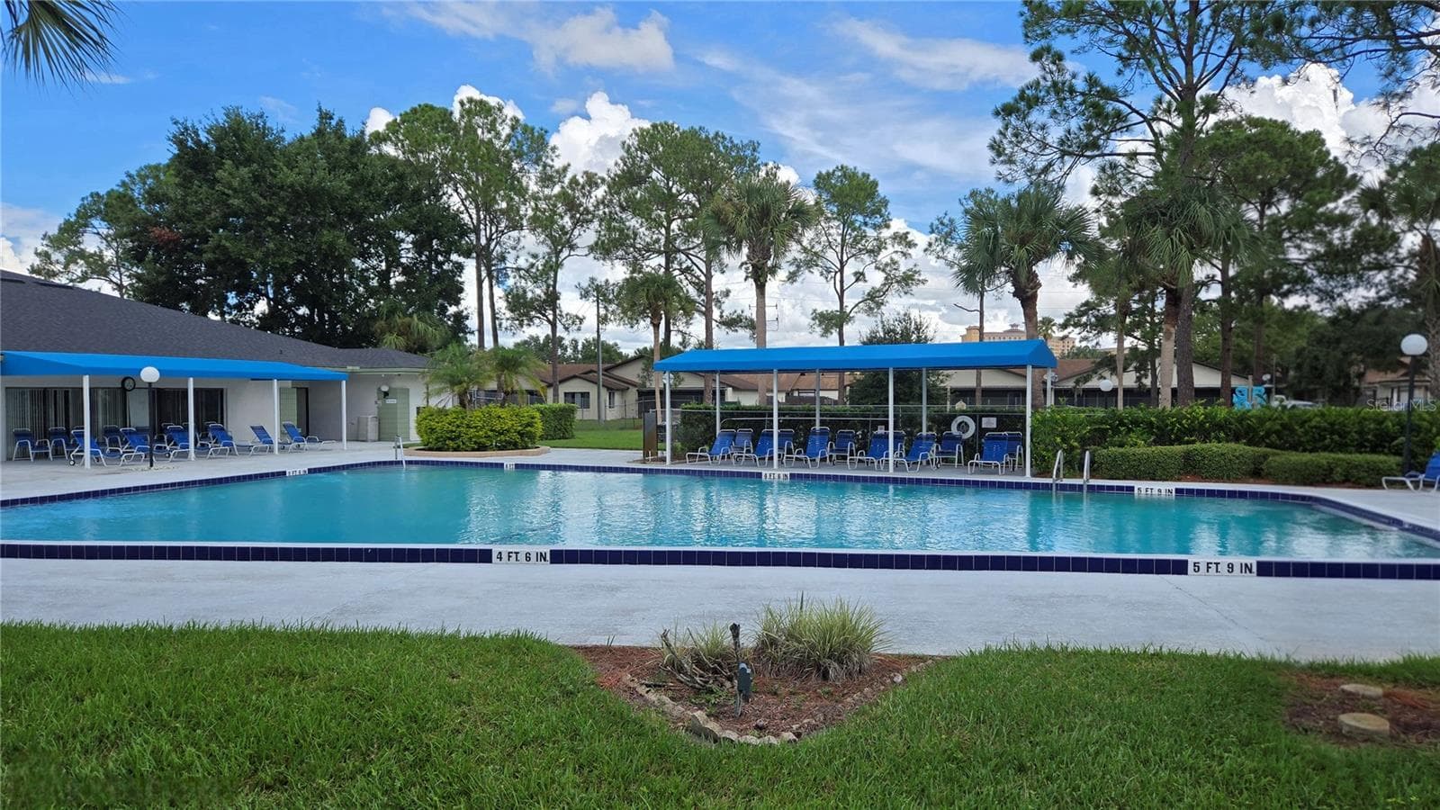 Neighborhood Pool - 4816 GARDENBROOK LN, ORLANDO