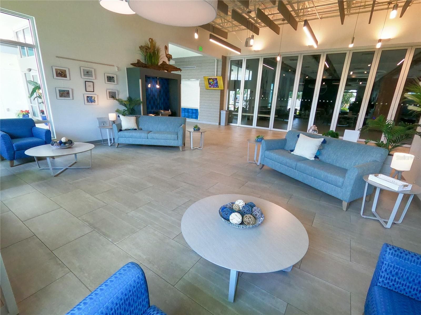 Clubhouse gathering entrance - 1100 BELCHER RD S #113, LARGO