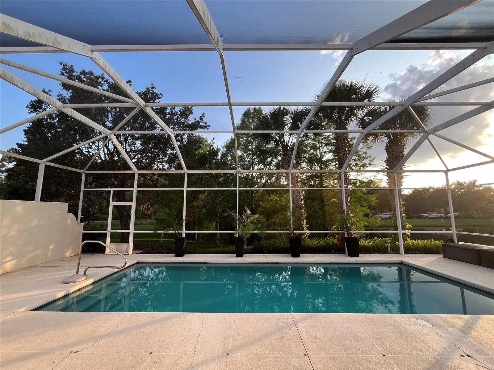 Single Family Residence at 12064 NAVALE LN, ORLANDO, photo 7 of 8