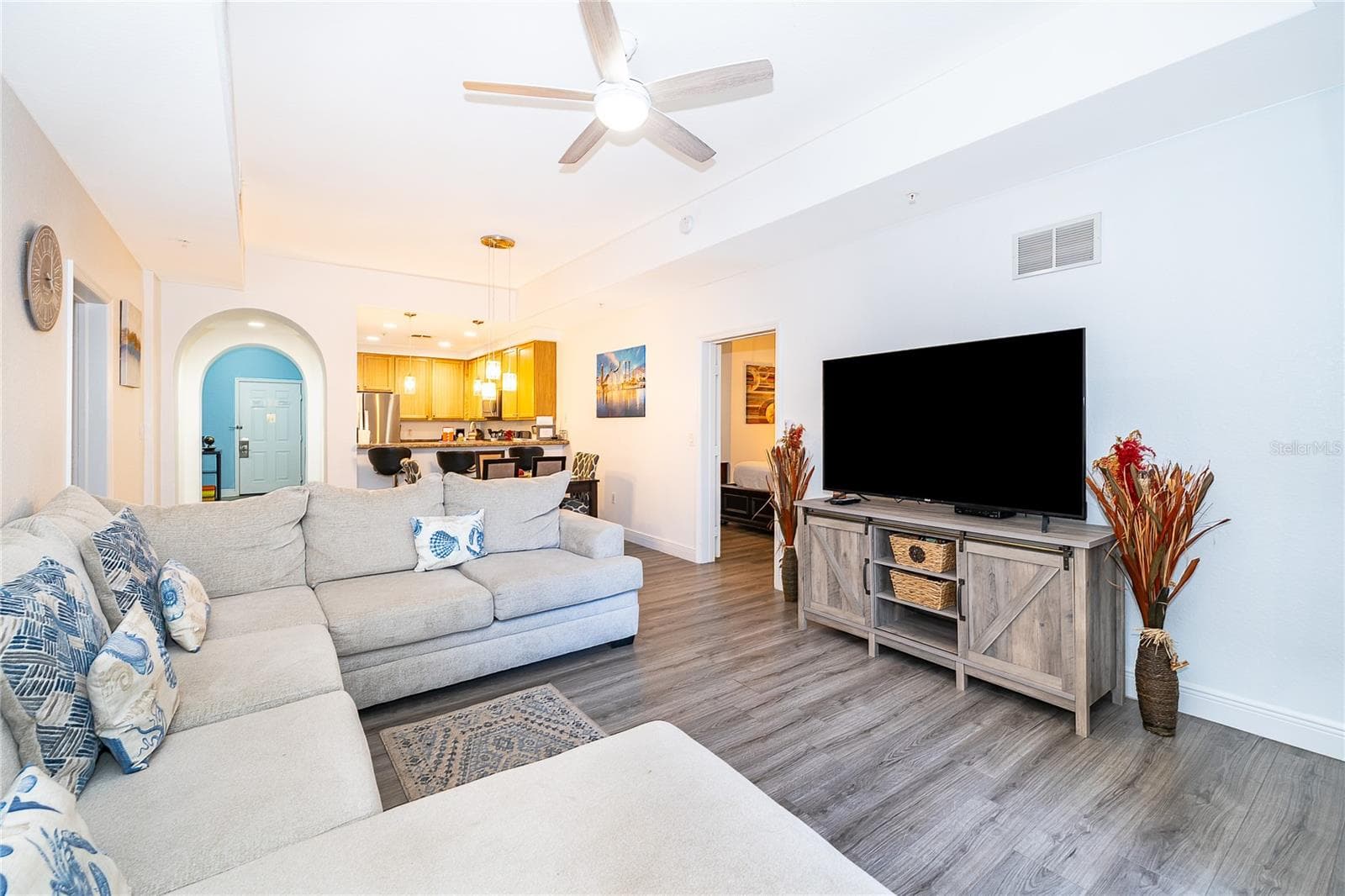 Condominium at 9061 TREASURE TROVE LN #303, KISSIMMEE, photo 6 of 35