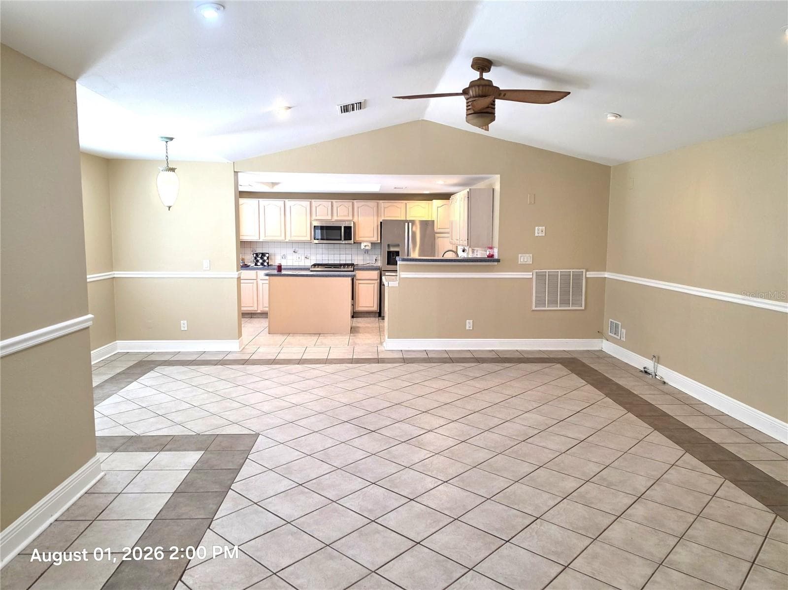 Single Family Residence at 8205 WESTRIDGE DR, TAMPA, photo 6 of 56