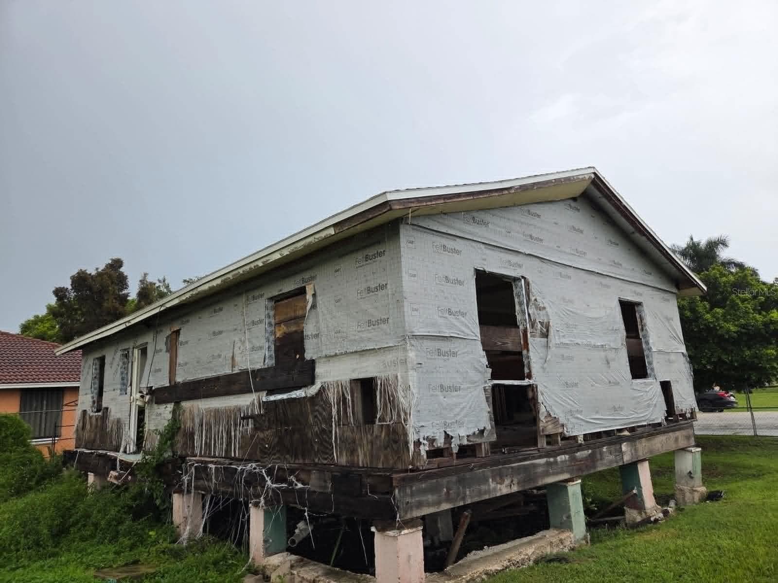 Single Family Residence at 397 ANNONA AVE, PAHOKEE, photo 7 of 11