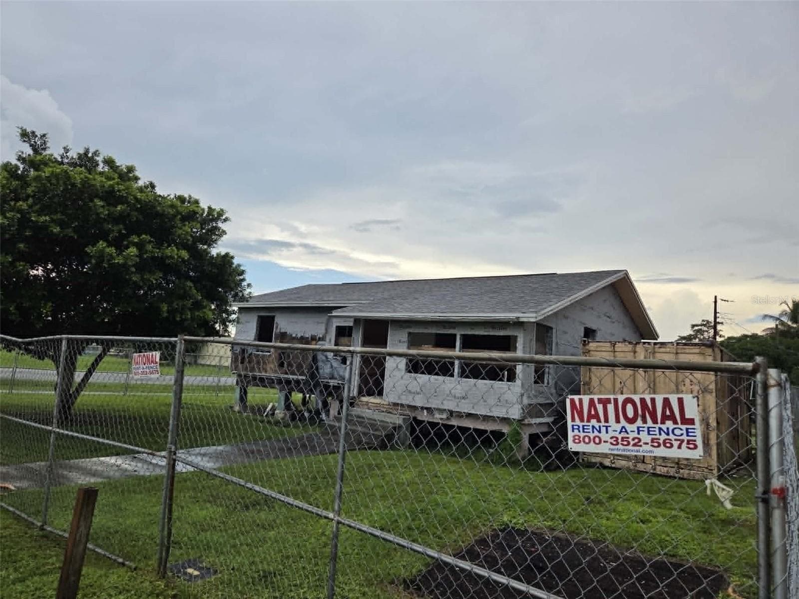 Single Family Residence at 397 ANNONA AVE, PAHOKEE, photo 10 of 11