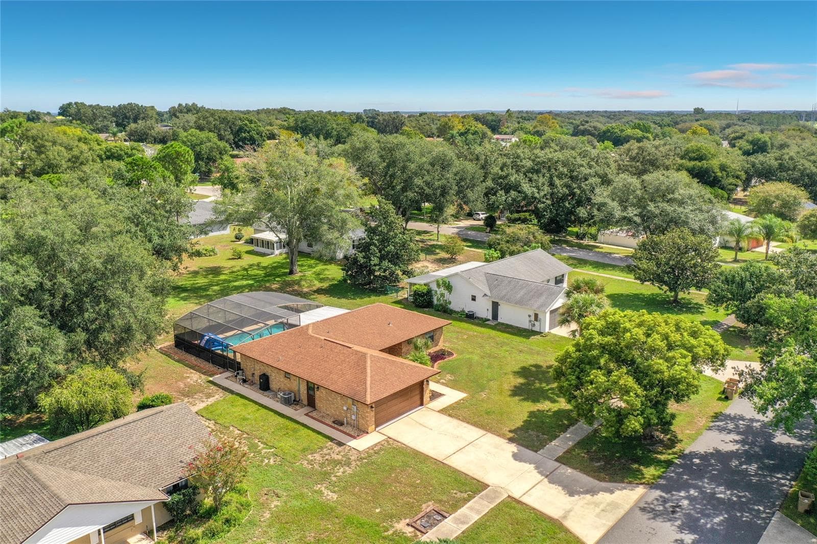 Single Family Residence at 12505 WEDGEFIELD DR, GRAND ISLAND, photo 5 of 50