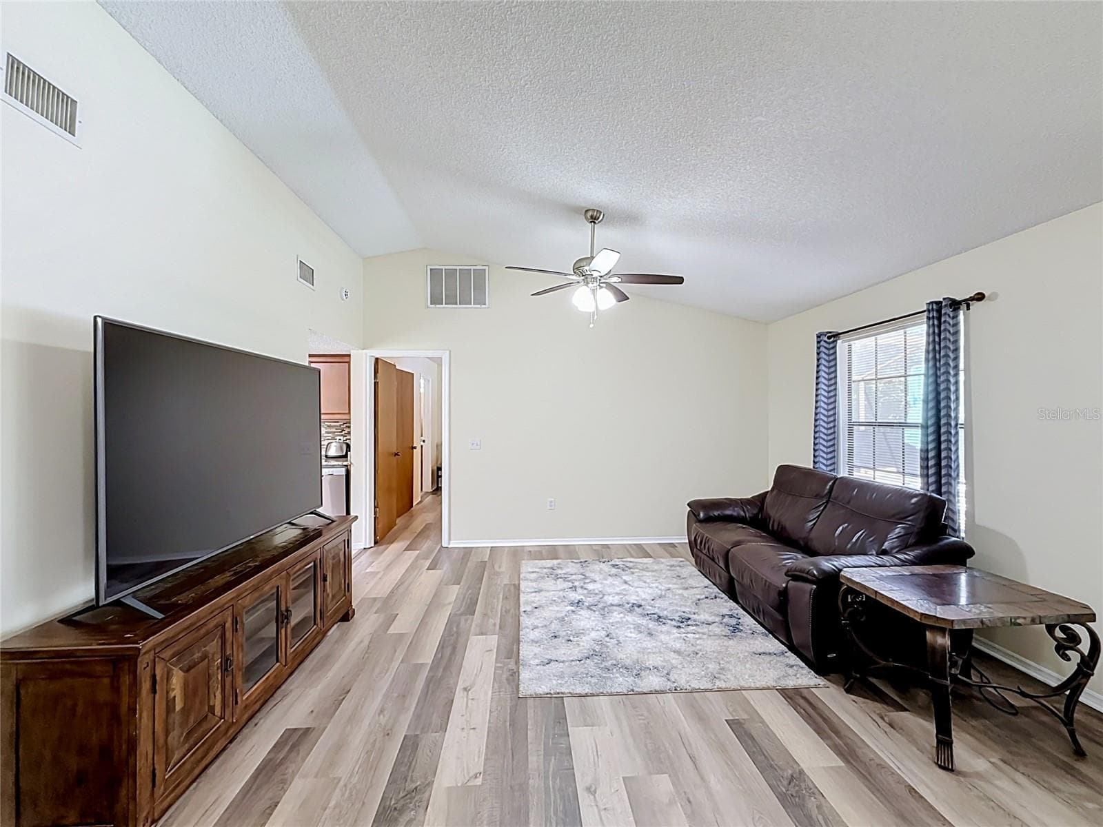 Single Family Residence at 12505 WEDGEFIELD DR, GRAND ISLAND, photo 11 of 50