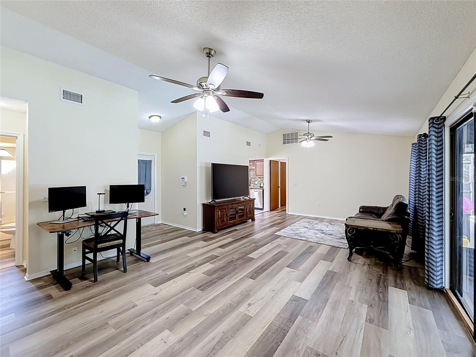 Single Family Residence at 12505 WEDGEFIELD DR, GRAND ISLAND, photo 14 of 50