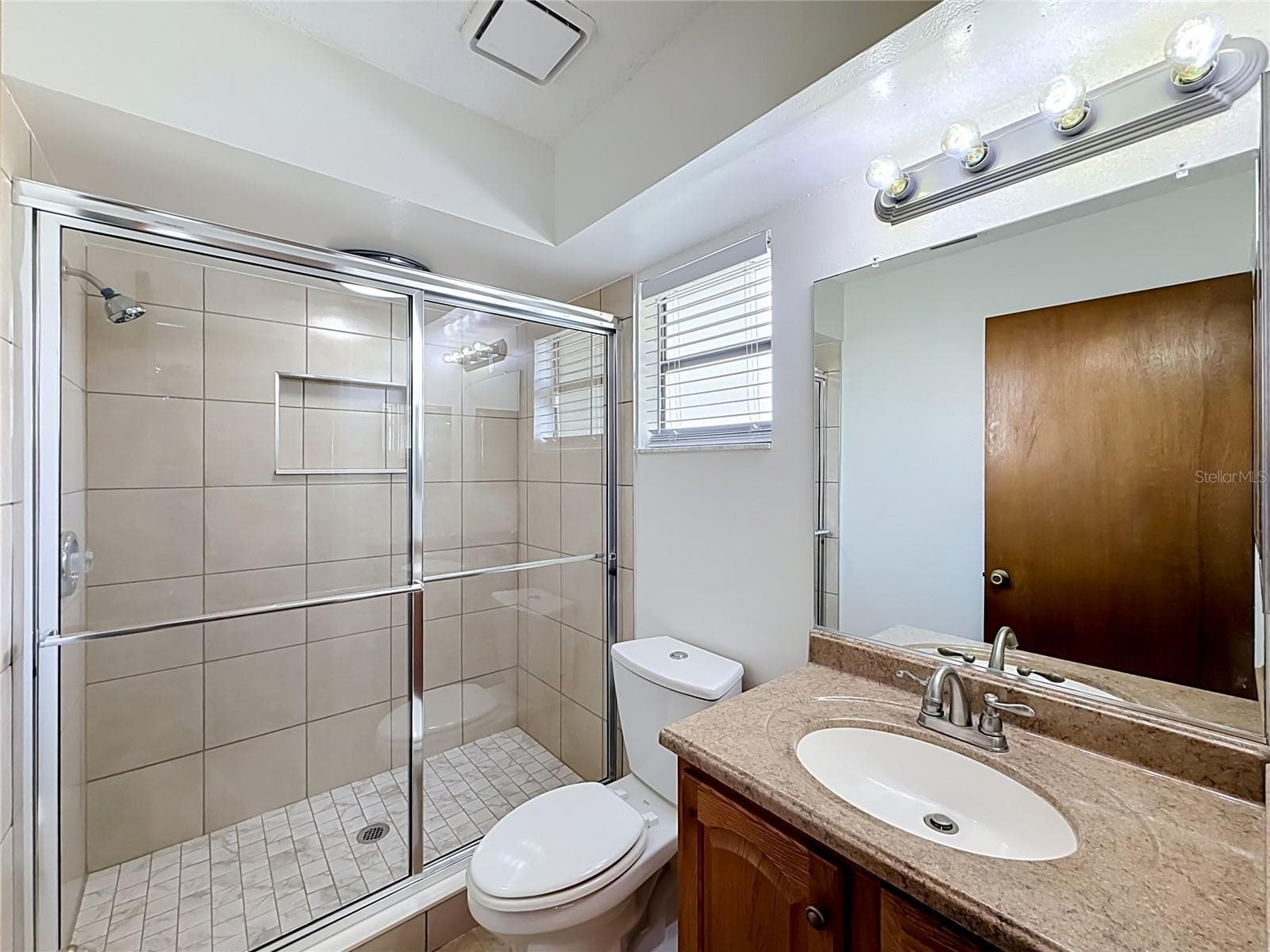 Single Family Residence at 12505 WEDGEFIELD DR, GRAND ISLAND, photo 23 of 50