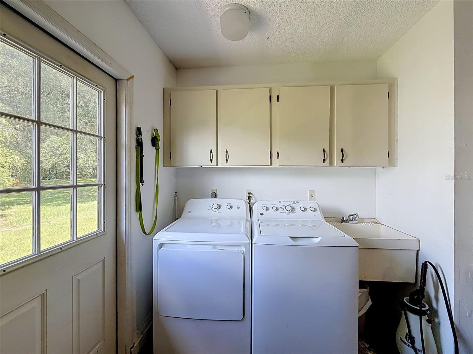 Single Family Residence at 12505 WEDGEFIELD DR, GRAND ISLAND, photo 36 of 50