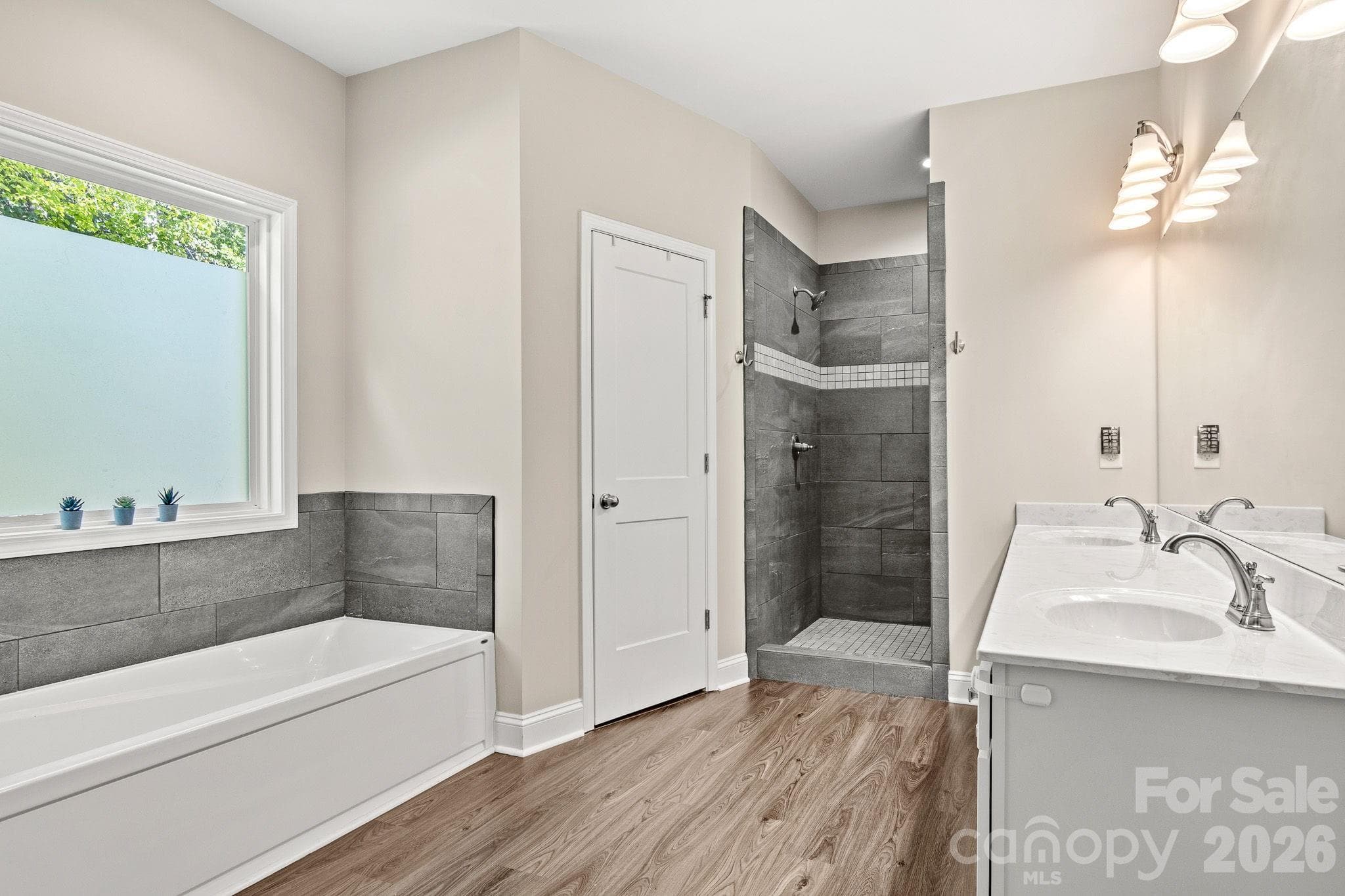Primary Bath - 206 N Harbor Watch Drive, Statesville