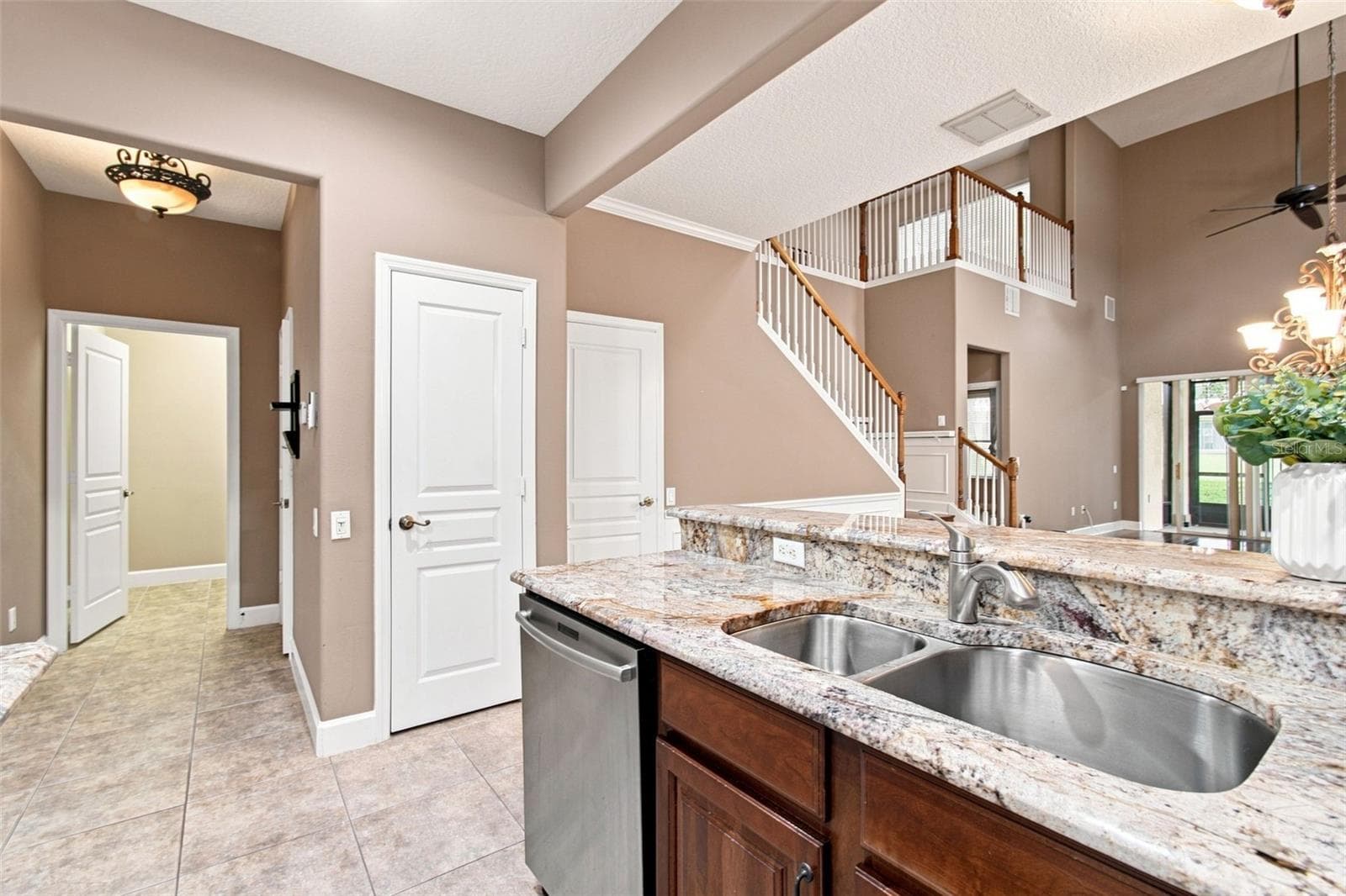 Townhouse at 8551 VIA BELLA NOTTE, ORLANDO, photo 14 of 95